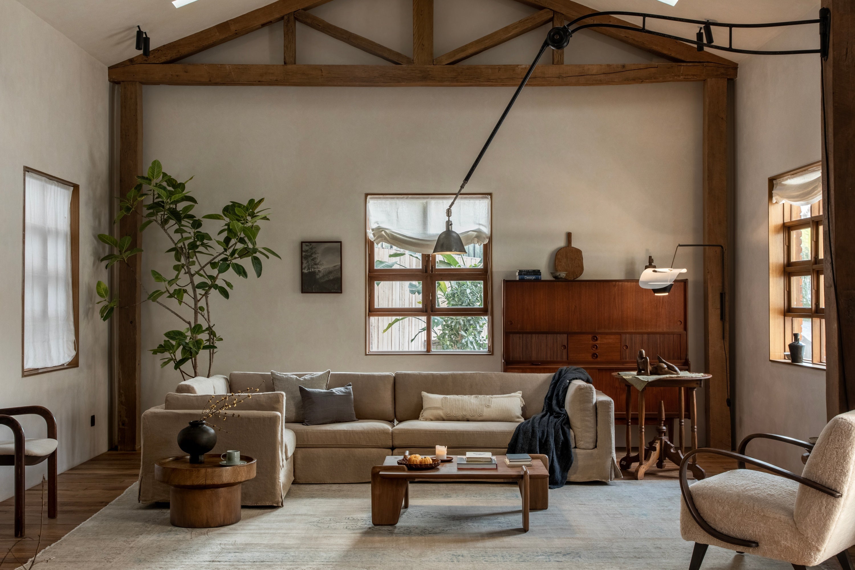 ZM HOME's Guide to Smart Furniture Buying for the Black Friday & Cyber Monday Sale