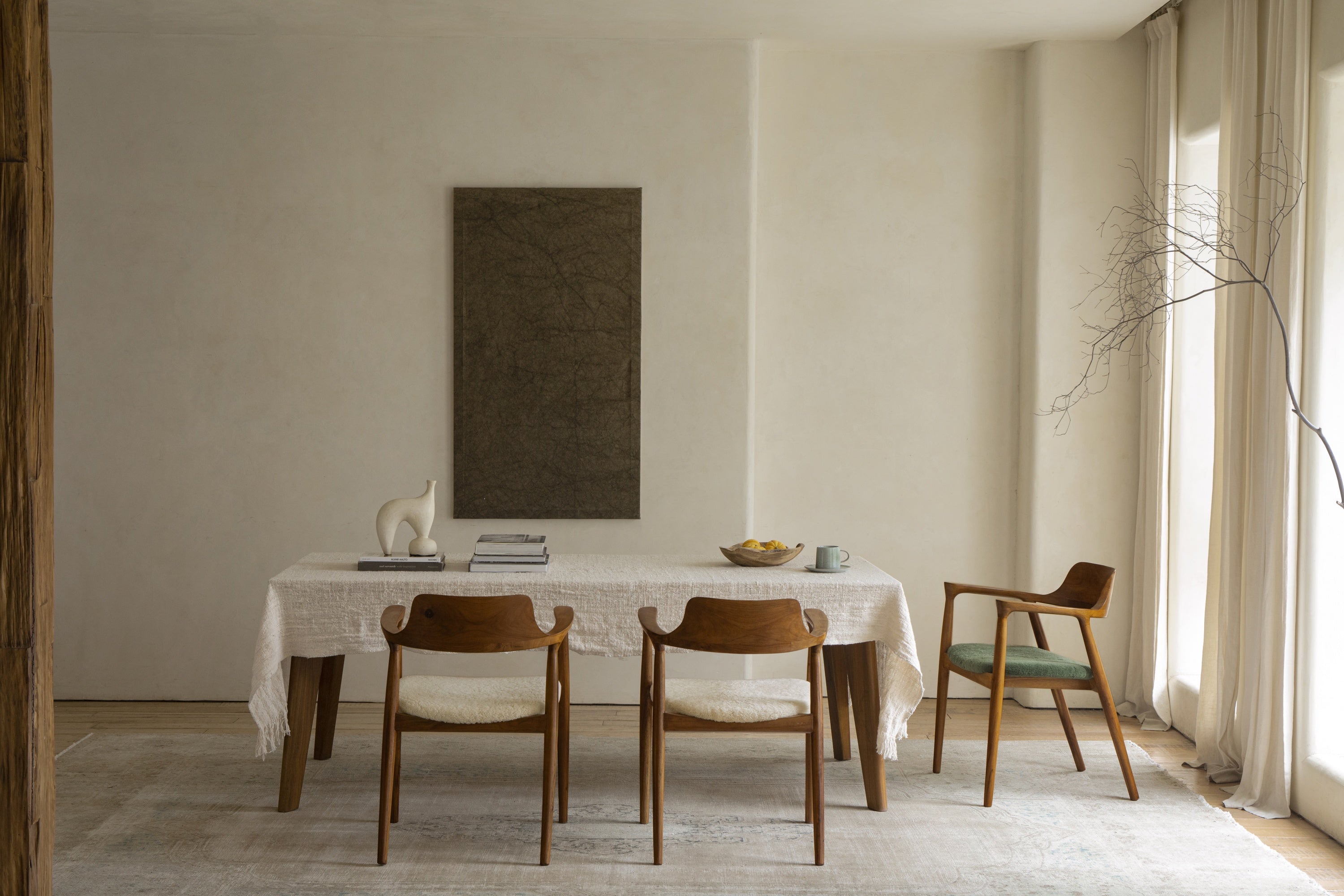 How to Choose Dining Chairs for Long Dinners and Everyday Comfort