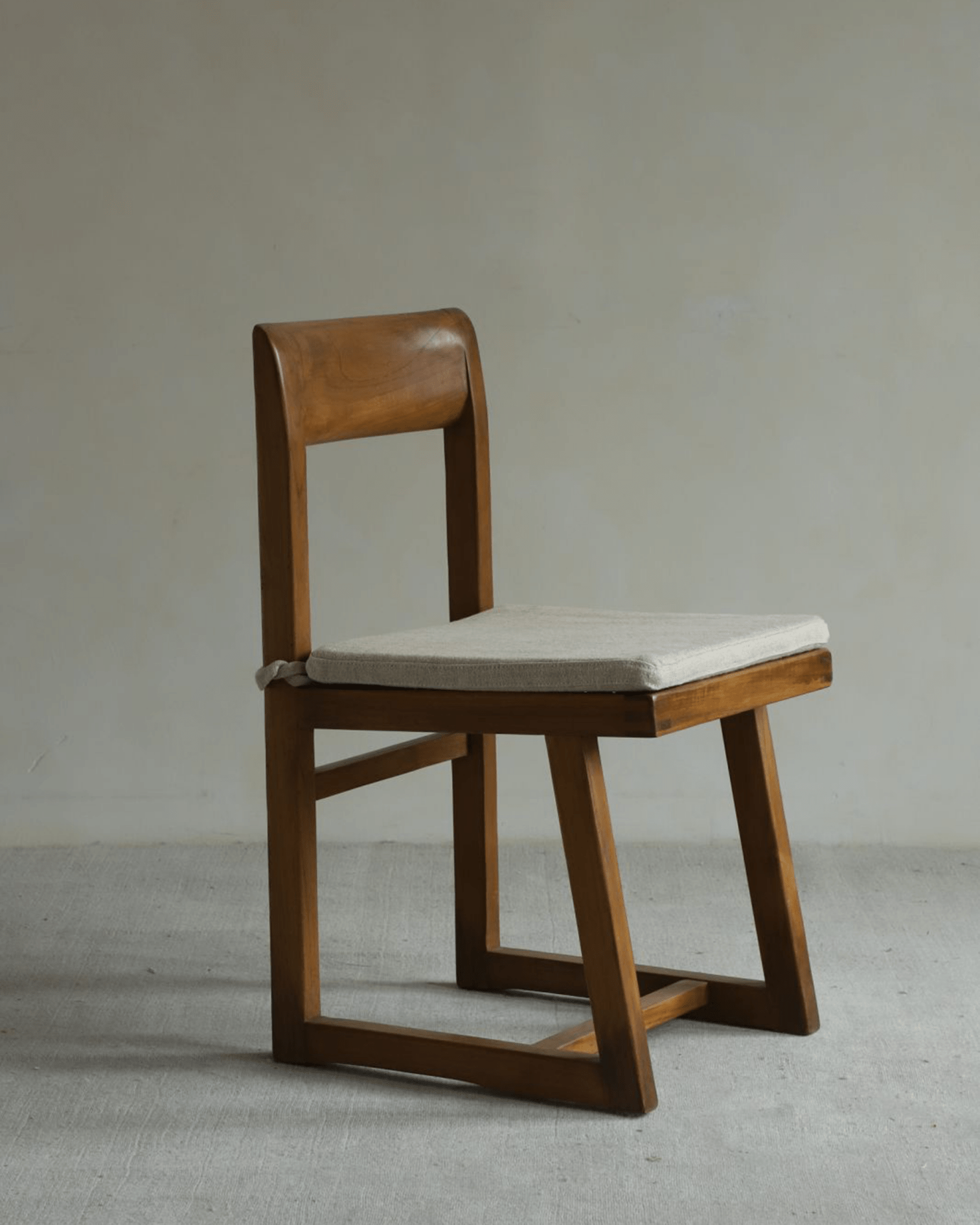 Chandigarh Box Chair - Wooden frame and fabric seat cushion, Mid-Century Modern design
