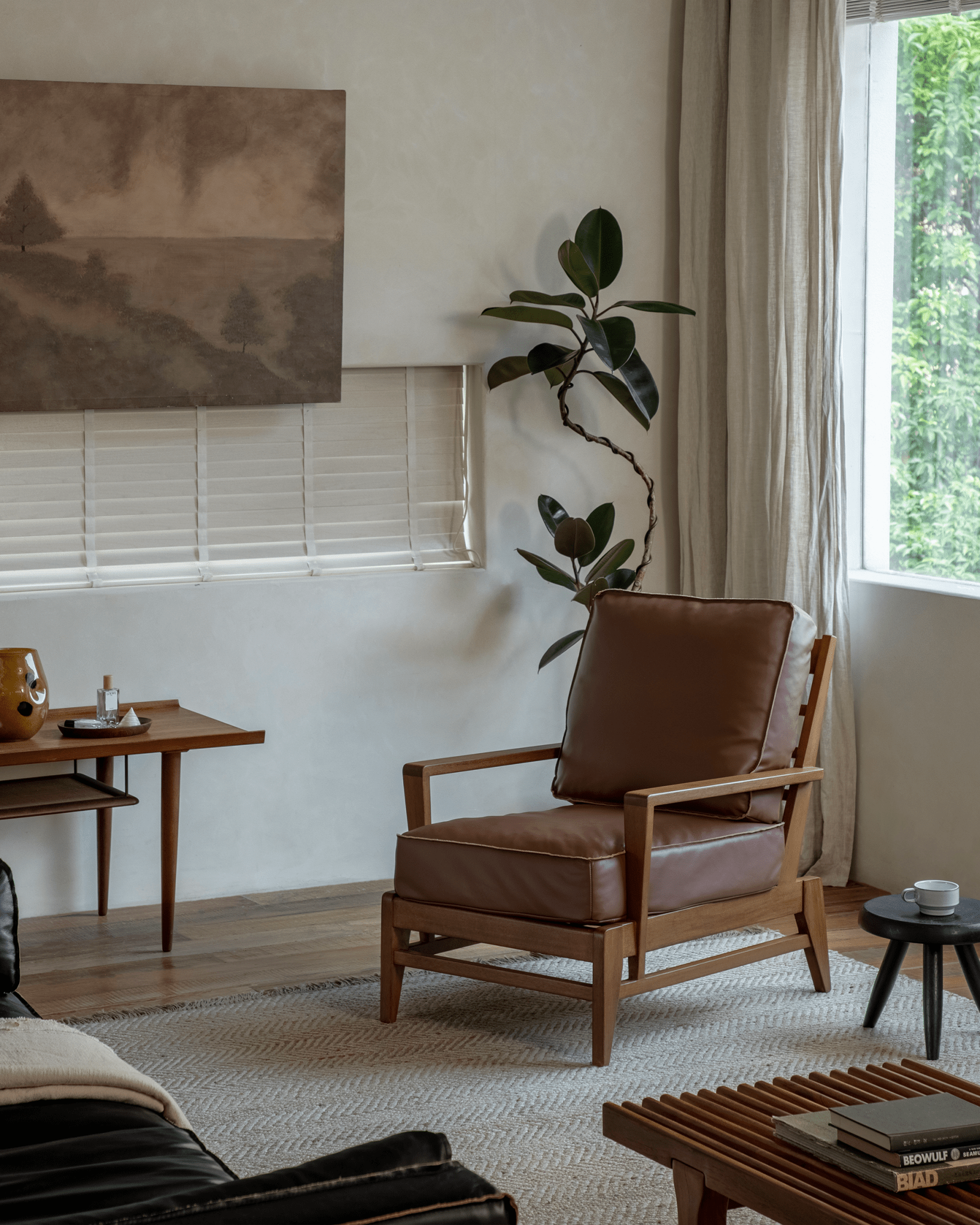 Rene Leather Lounge Chair - ZM Home