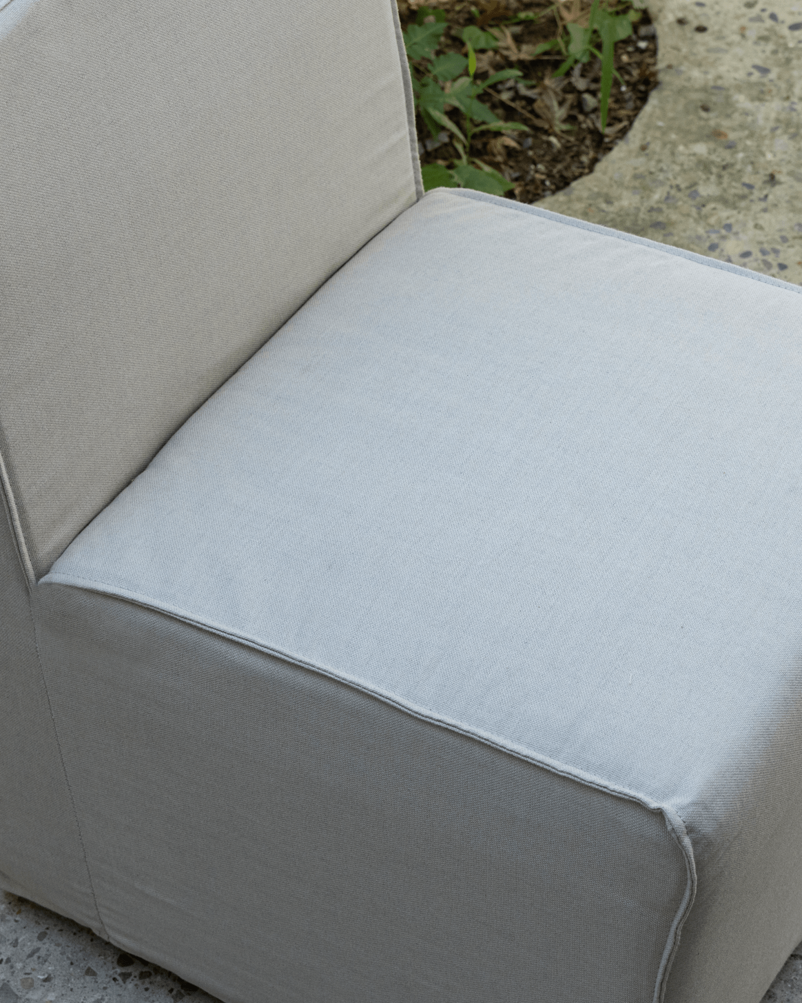 Tundra Caster Sofa Chair - ZM Home