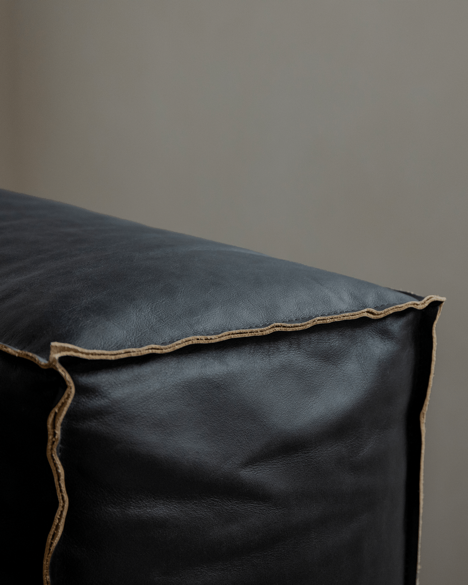 Botan Leather Sectional Sofa - ZM Home