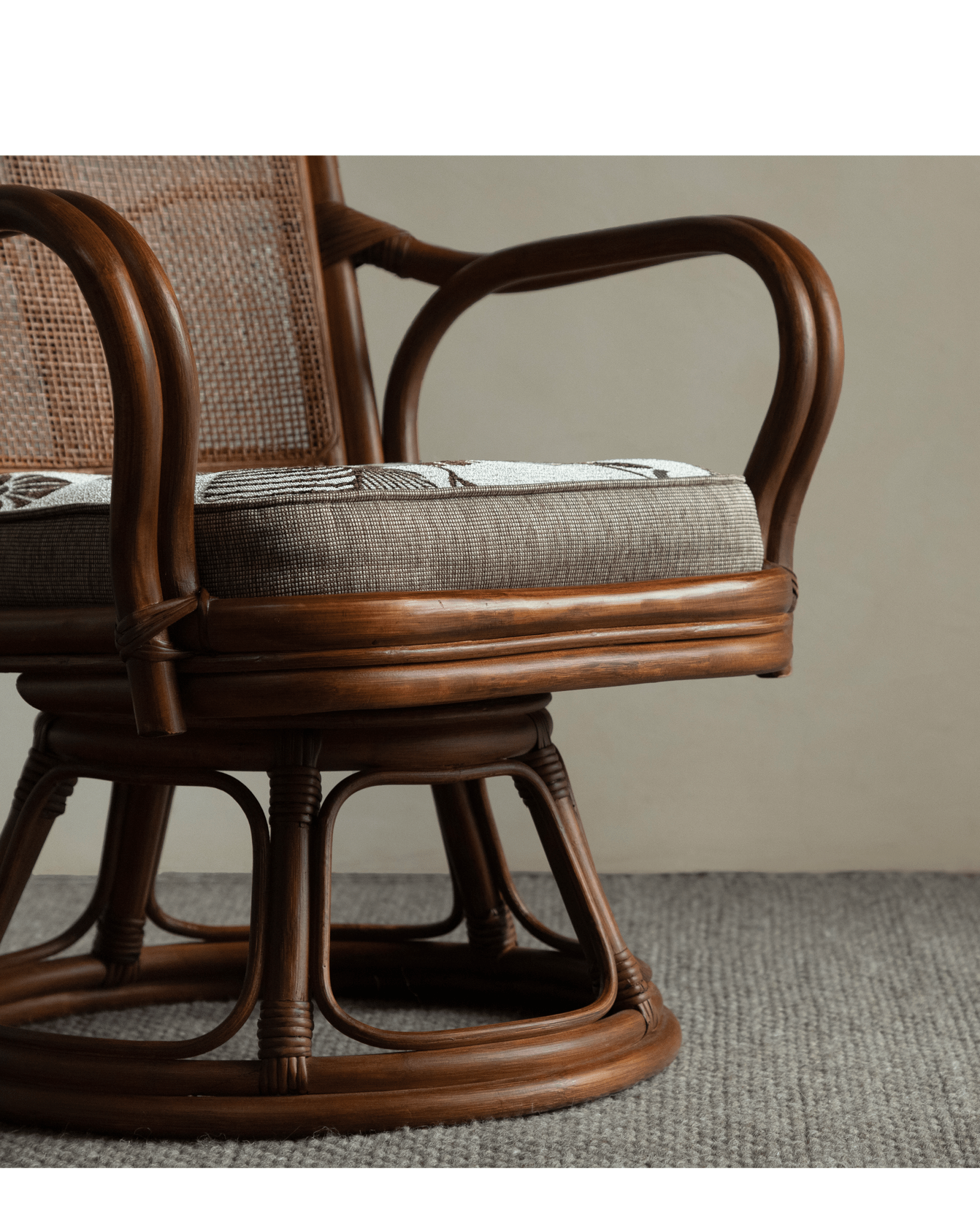 Ray Mini Rattan Swivel Chair - ZM Home