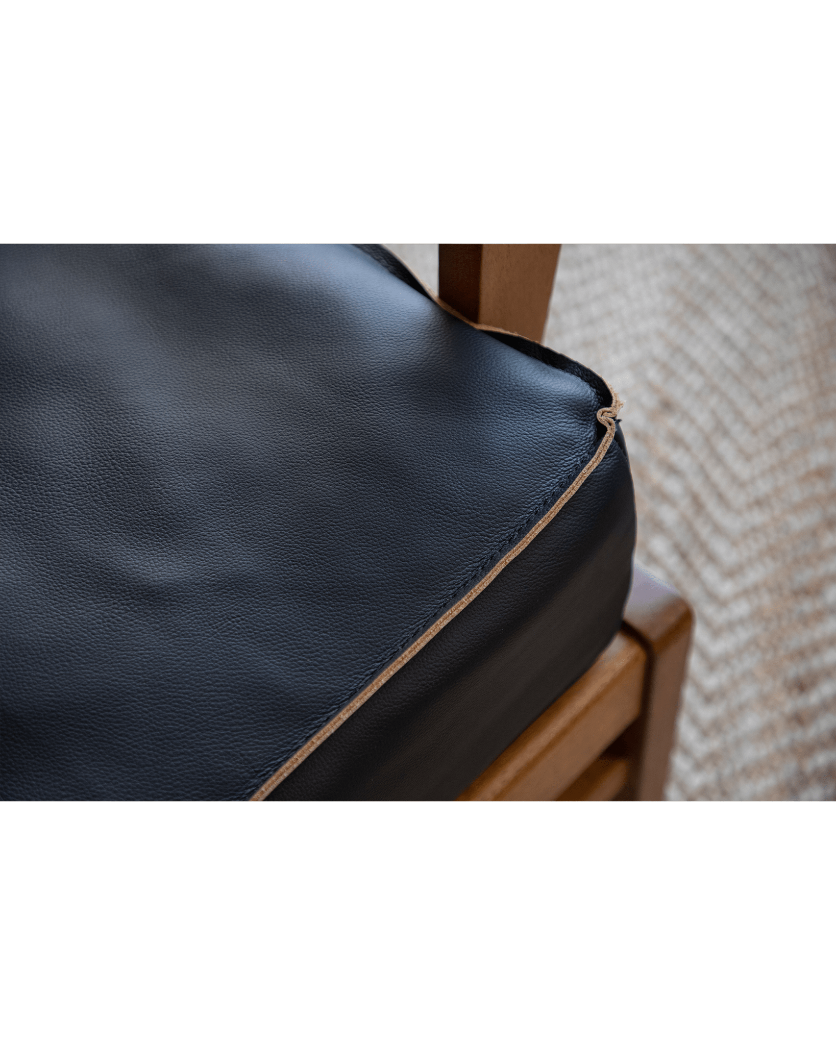 Rene Leather Lounge Chair - ZM Home