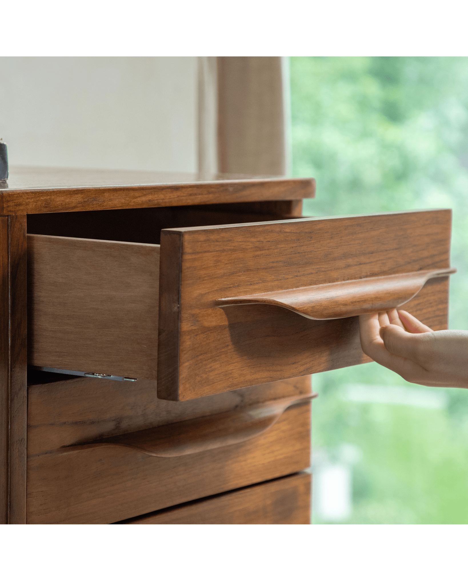 NO.424 Venice Sideboard - ZM Home