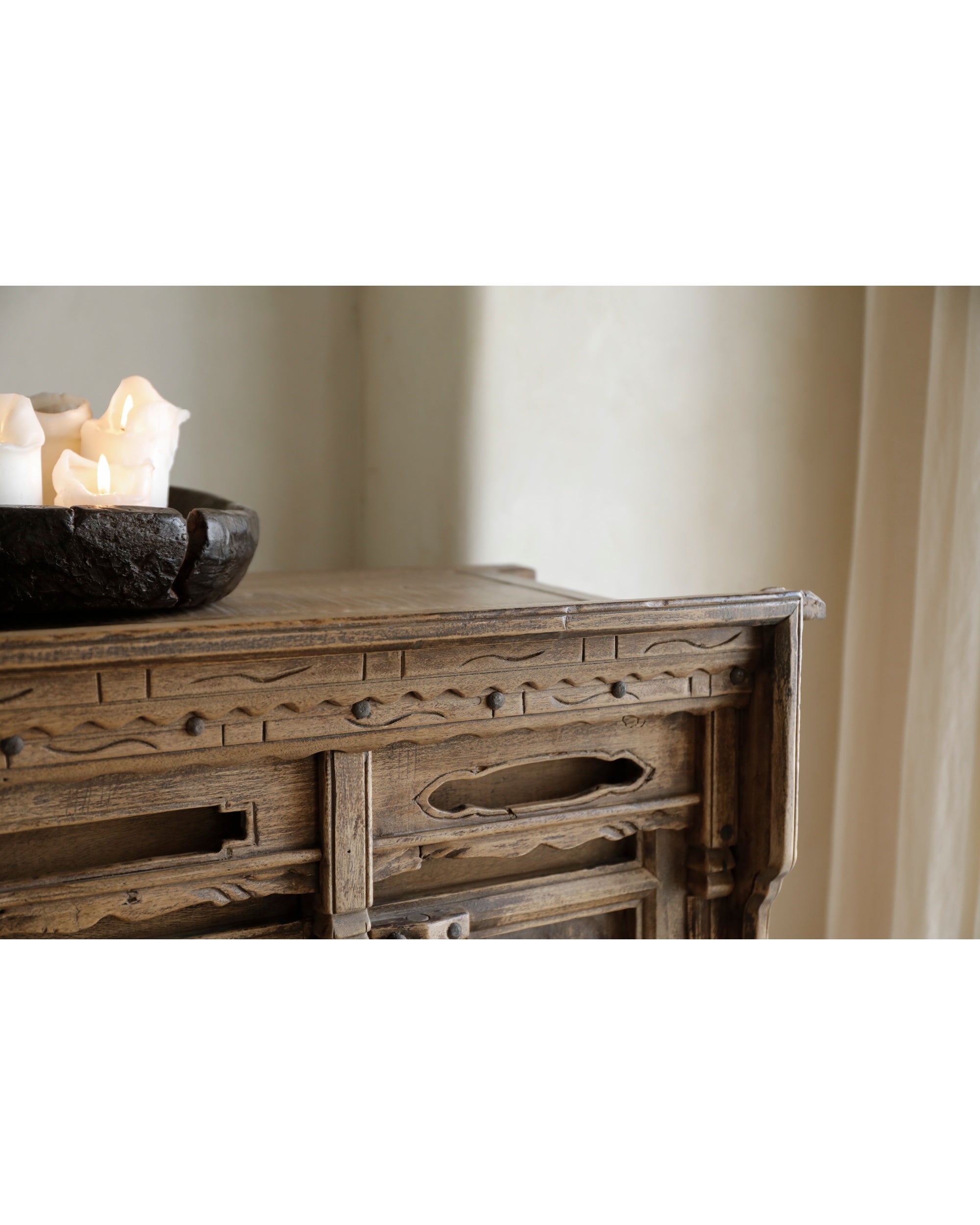 Chinese Vintage Cabinet