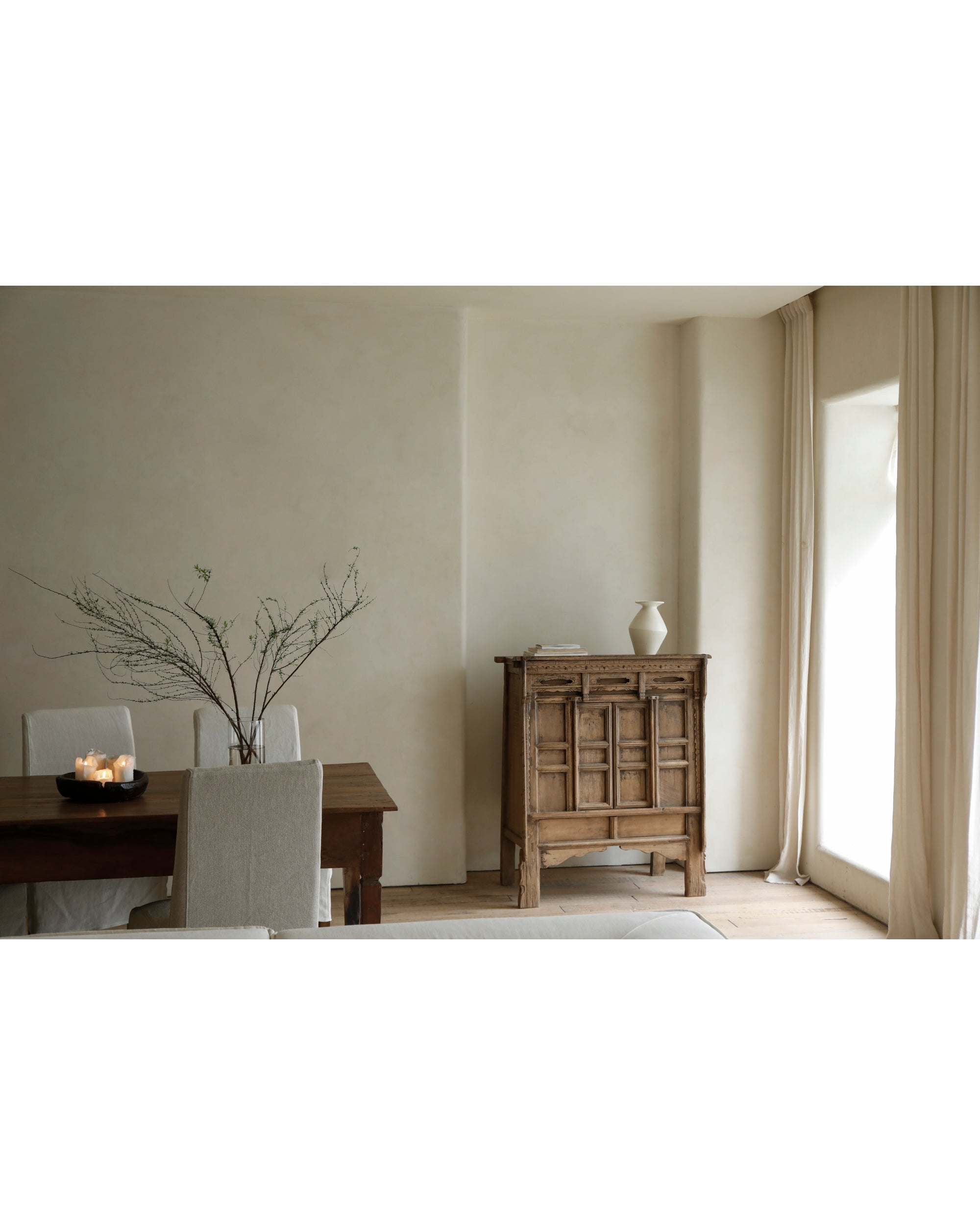 Chinese Vintage Cabinet