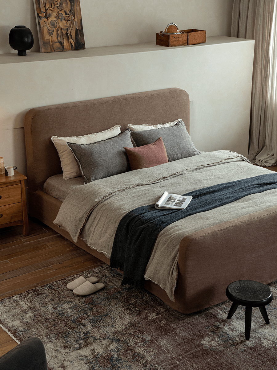 Guni Slipcover Linen Bed - ZM Home