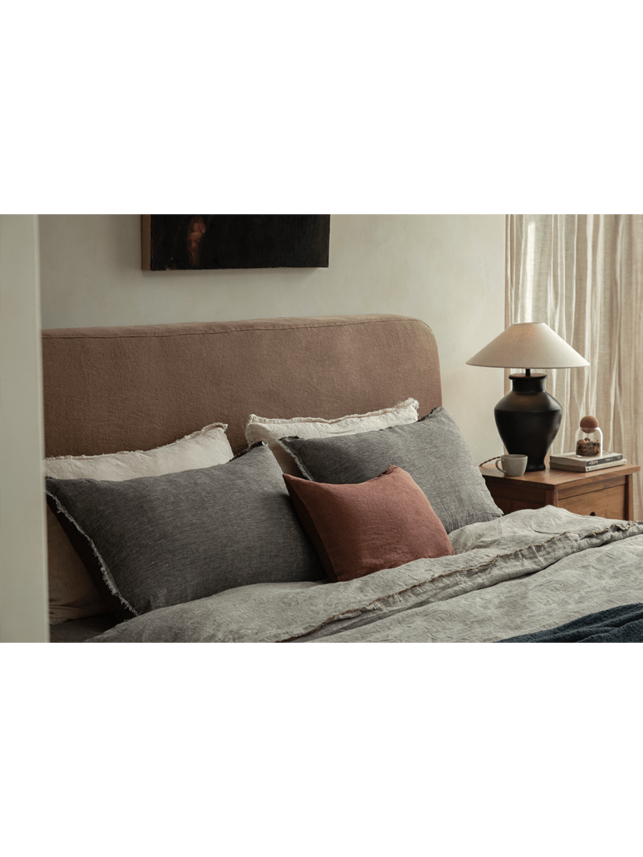 Guni Slipcover Linen Bed - ZM Home