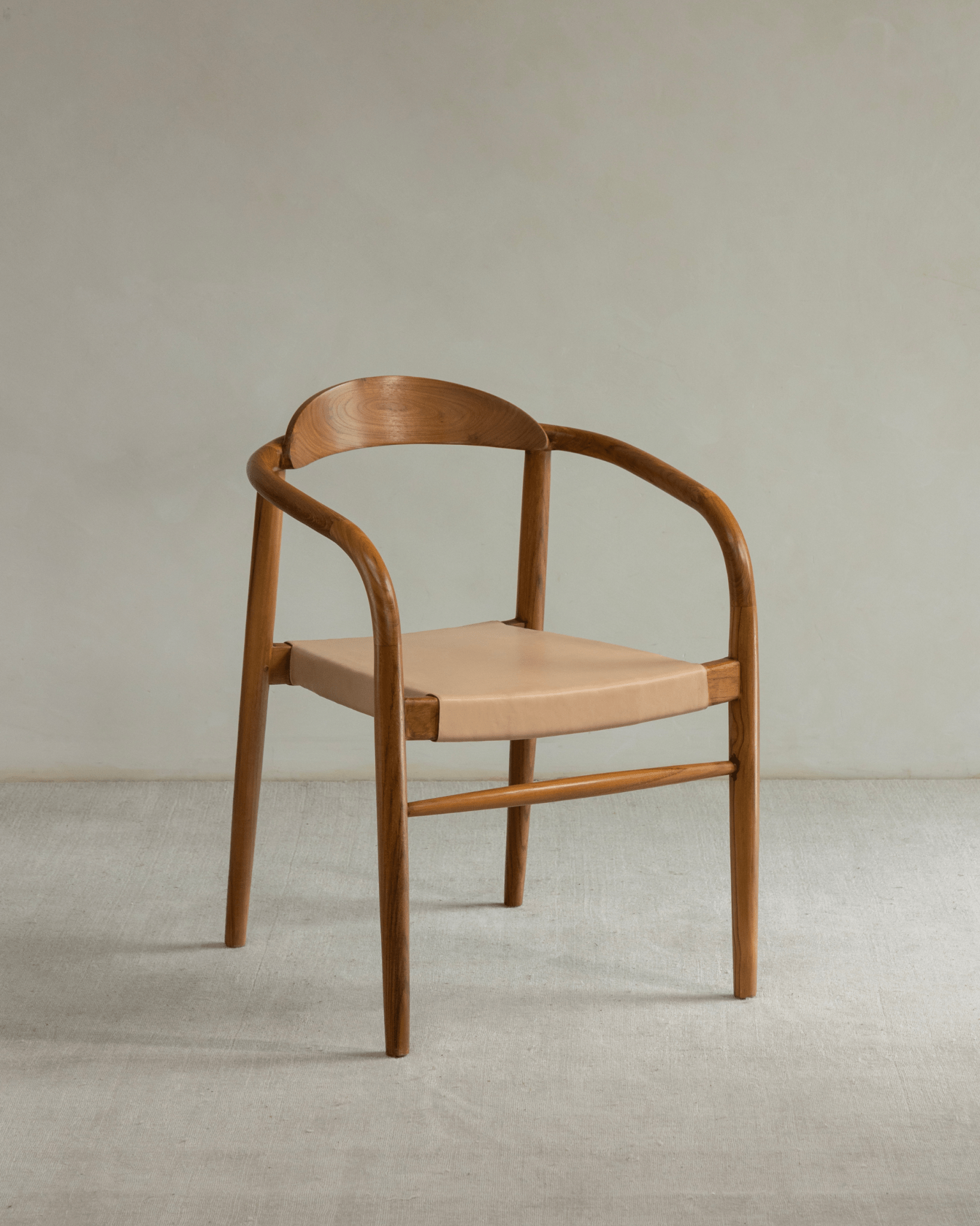 Crescent Leather Chair - ZM Home