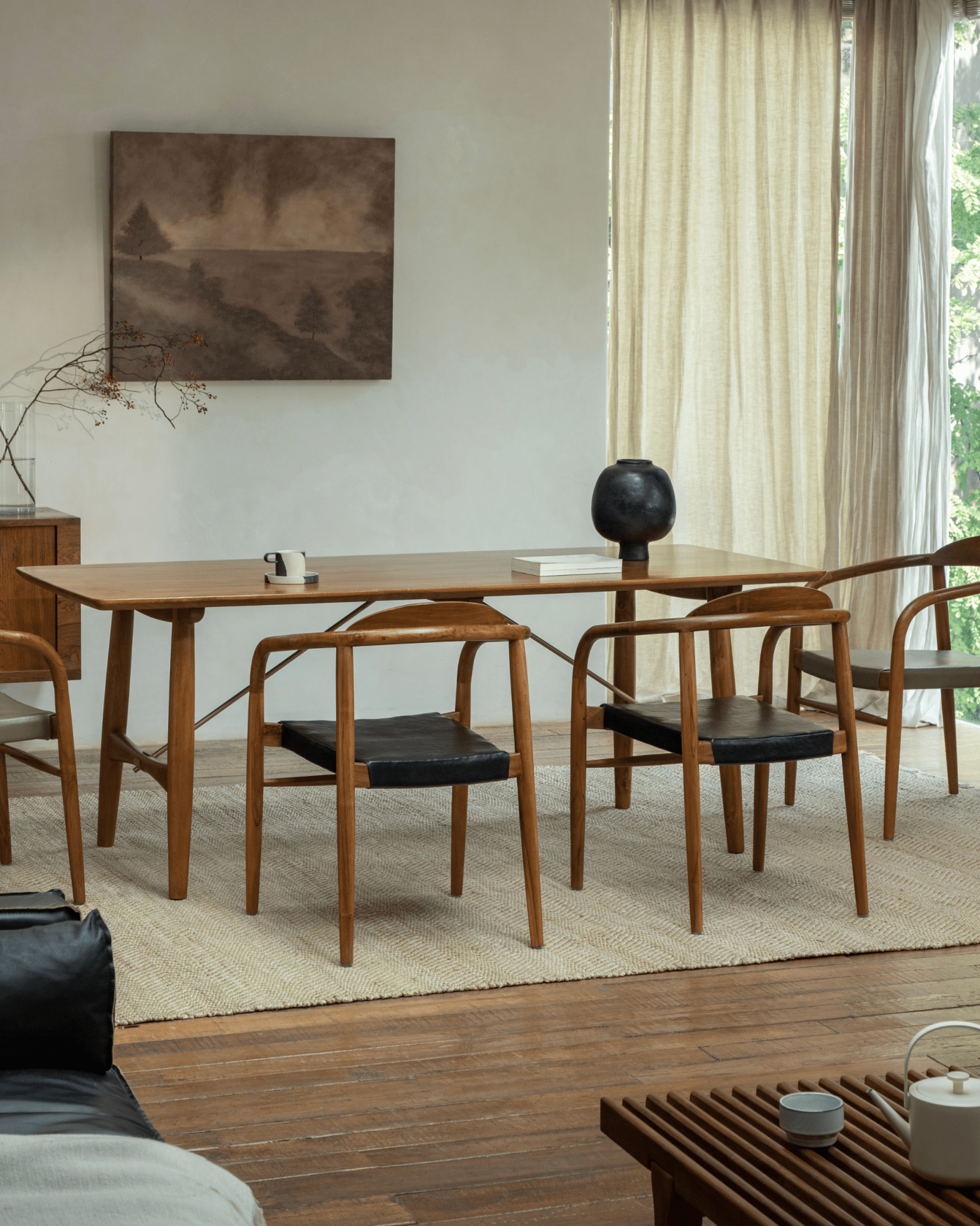 Crescent Leather Chair - ZM Home