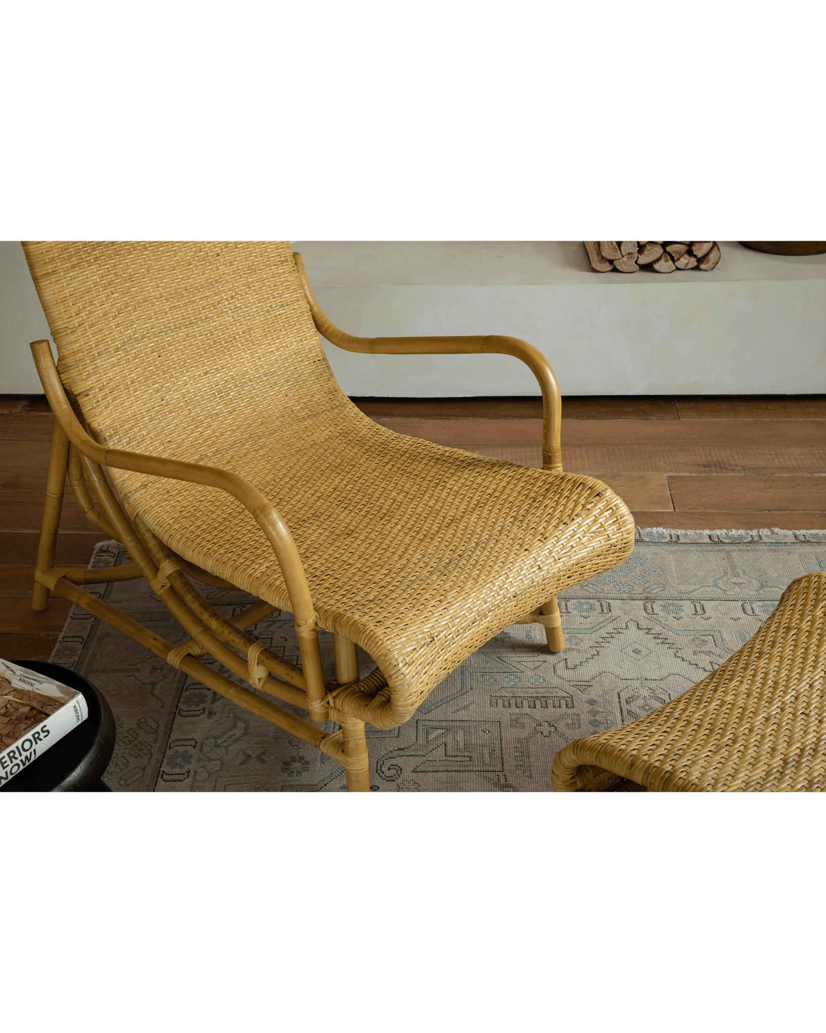 Nalgae Rattan Lounge Chair - ZM Home