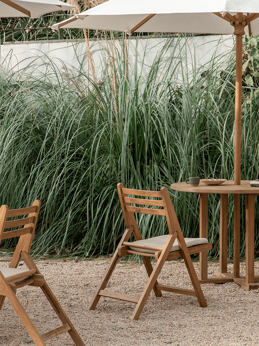 Lambda Outdoor Folding Chair - ZM Home