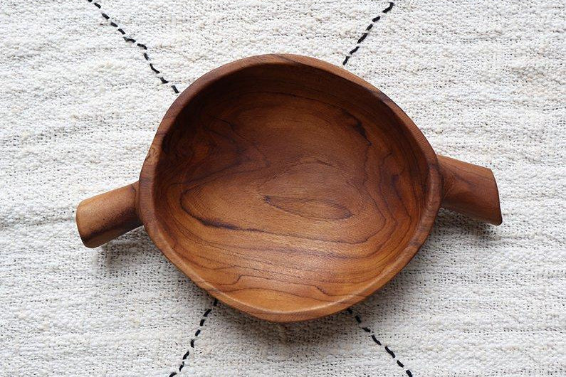 Fany Tray: Teak wood serving tray with natural grain and two handles.