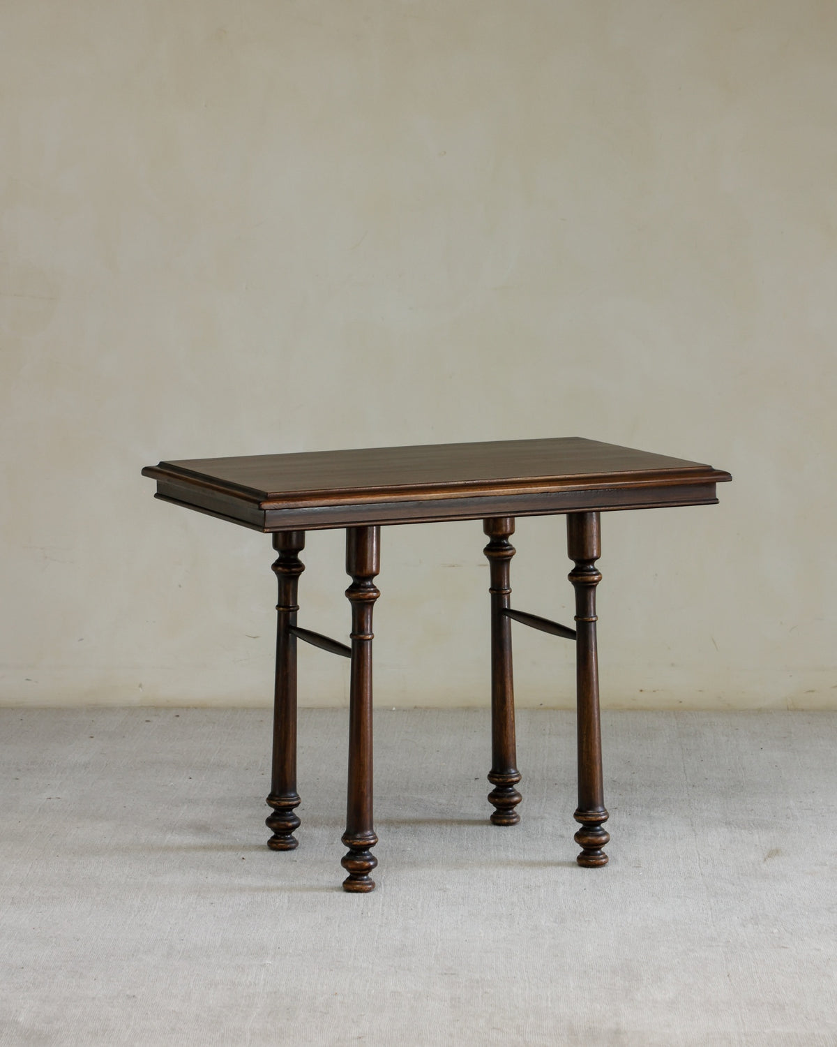 Mobi Side Table