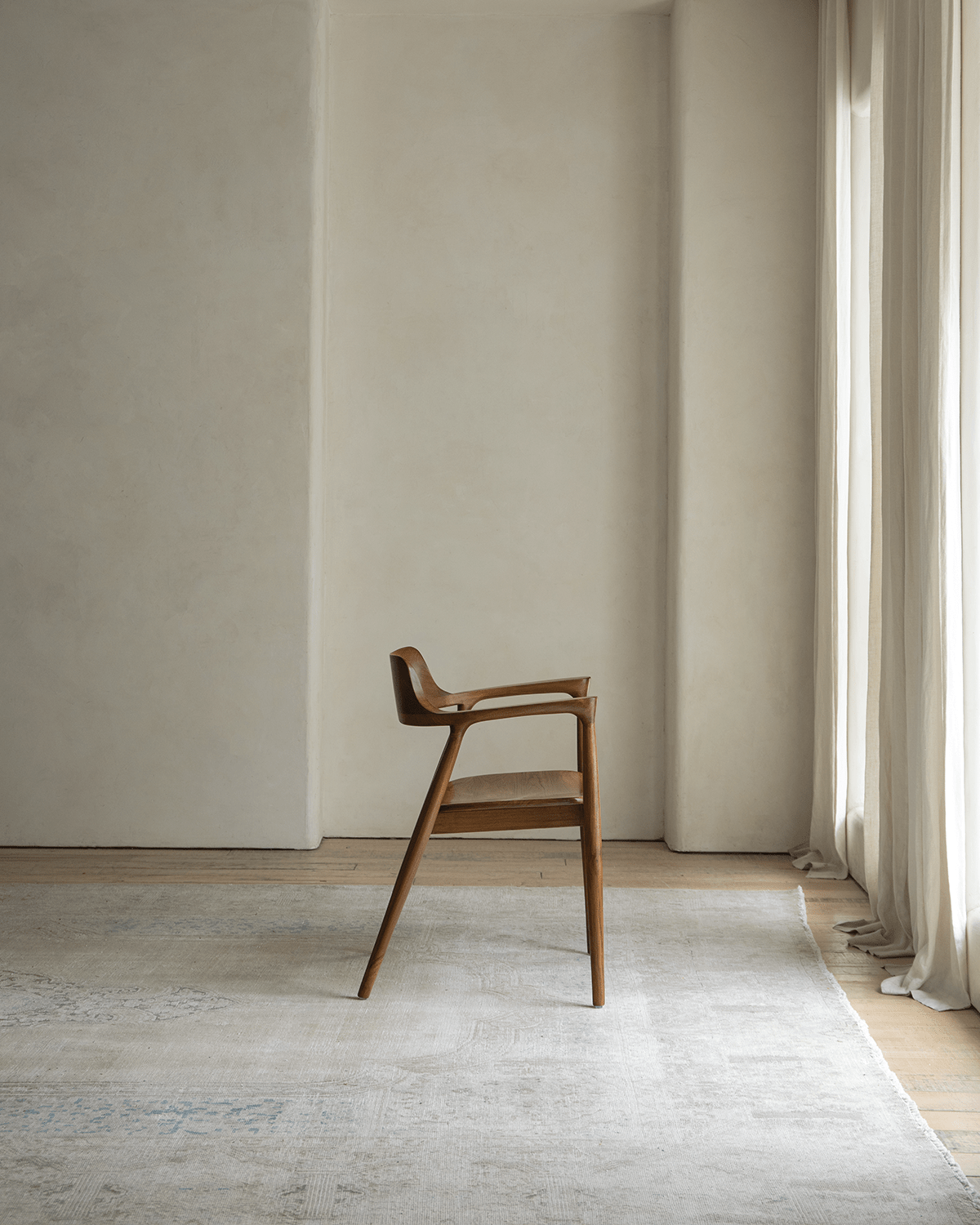 Hiroshima Chair - Solid wood armchair in modern living space, elegant design