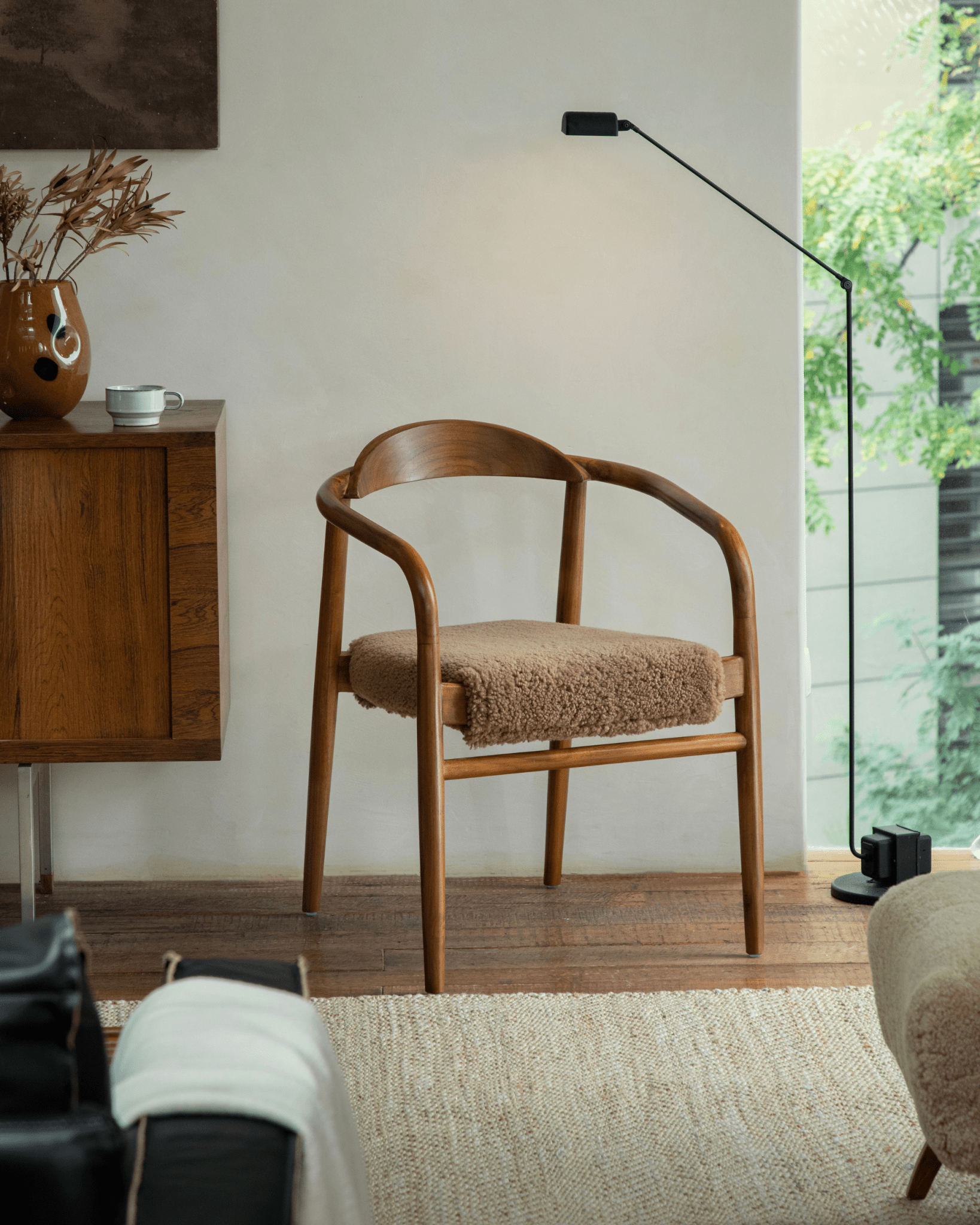 Crescent Shearling Chair - ZM Home
