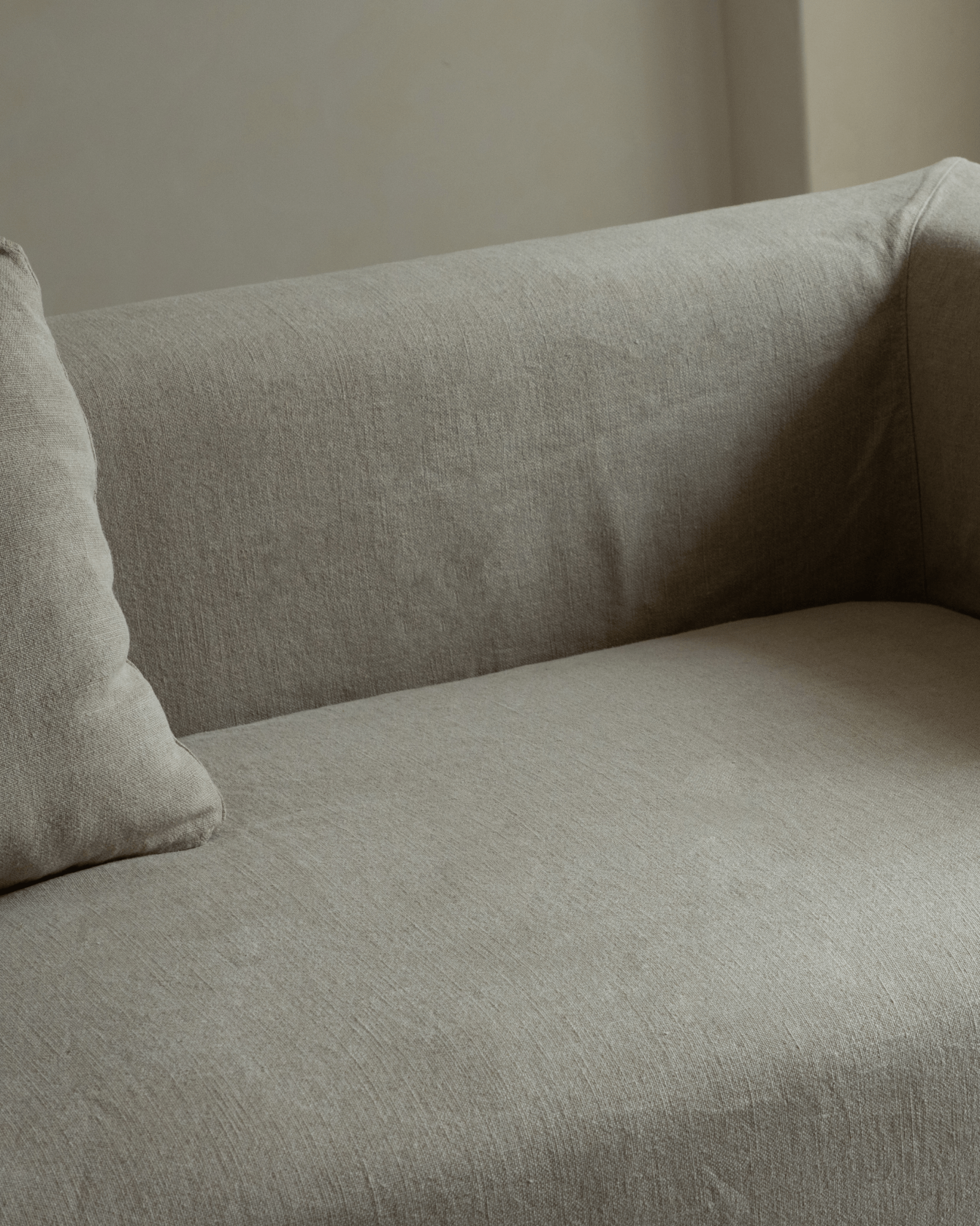 Nola Sofa in Cool Linen, detail of breathable Belgian linen and comfortable design