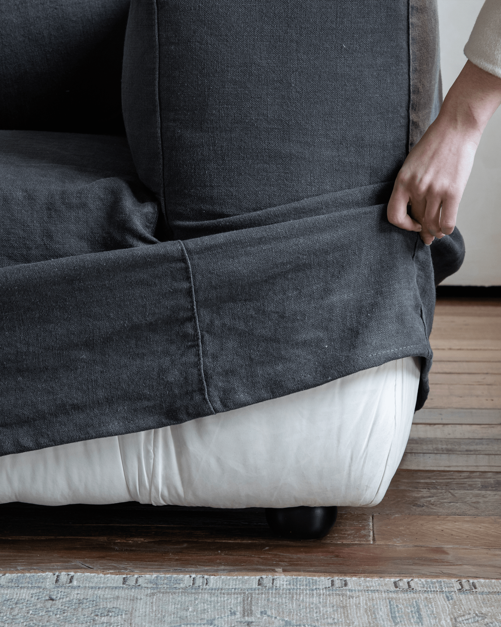 Domu Natural Slipcover Sofa - ZM Home