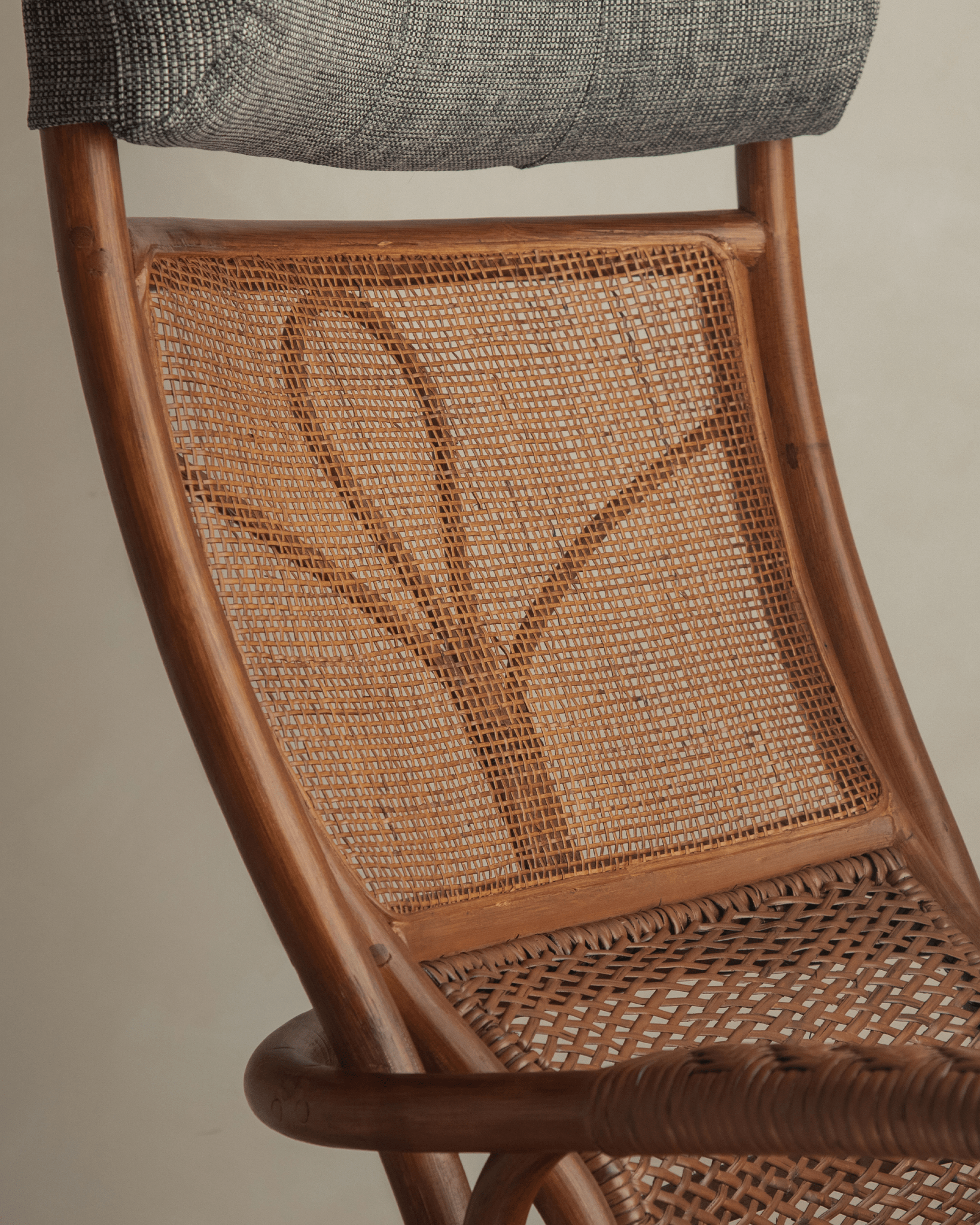 Gakusha Rattan Swivel Chair - ZM Home