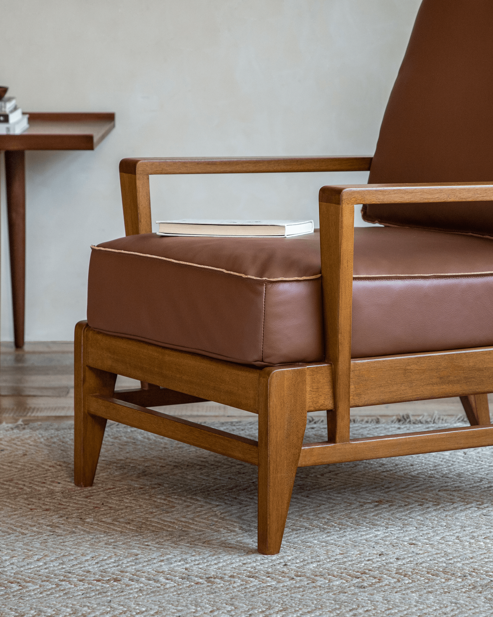 Rene Leather Lounge Chair - ZM Home