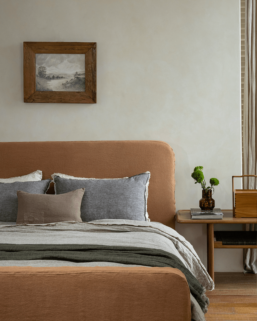 Guni Slipcover Linen Bed - ZM Home