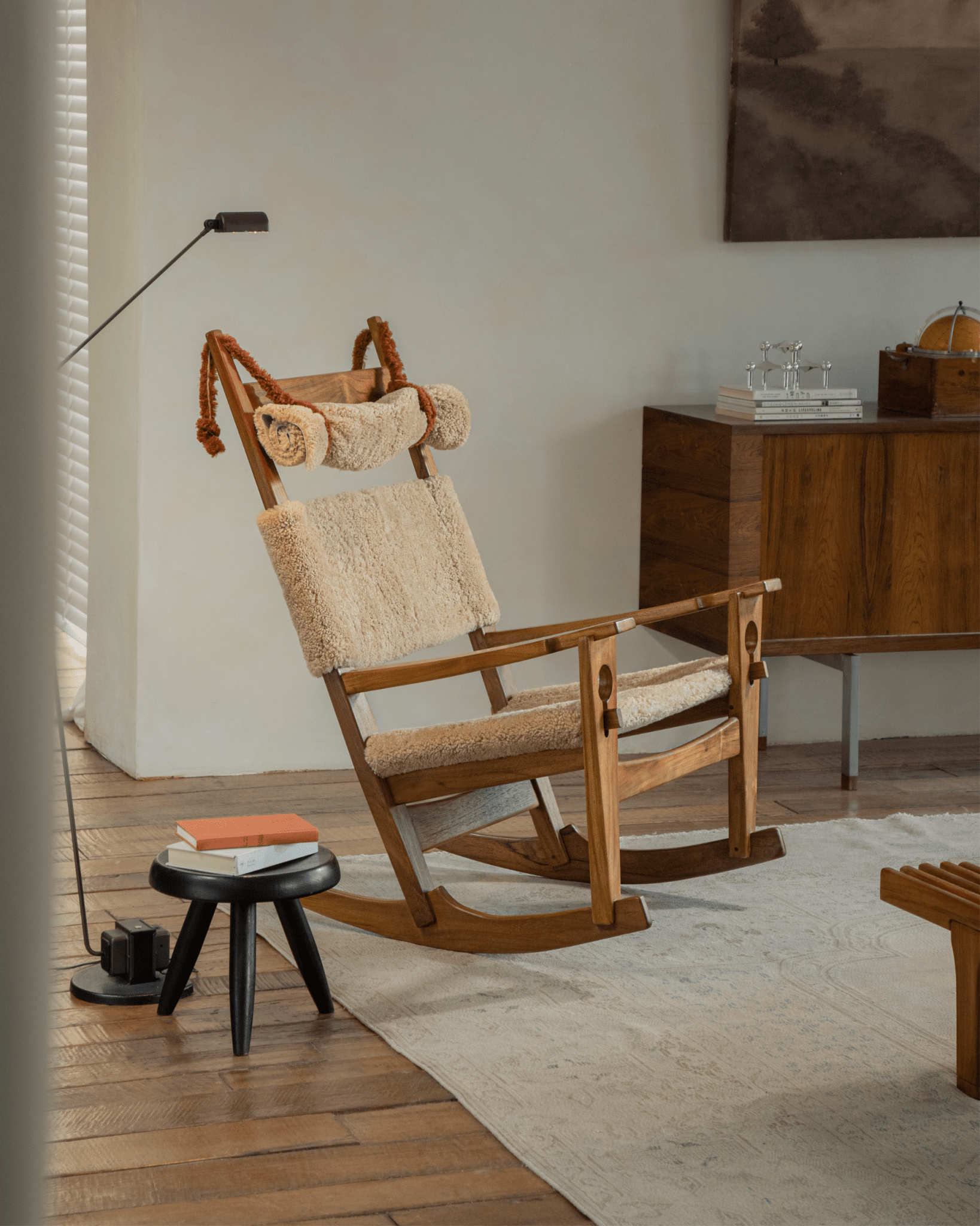 Hans Rocking Chair in Ivory Shearling with Teak Frame, Danish Design, cozy interior