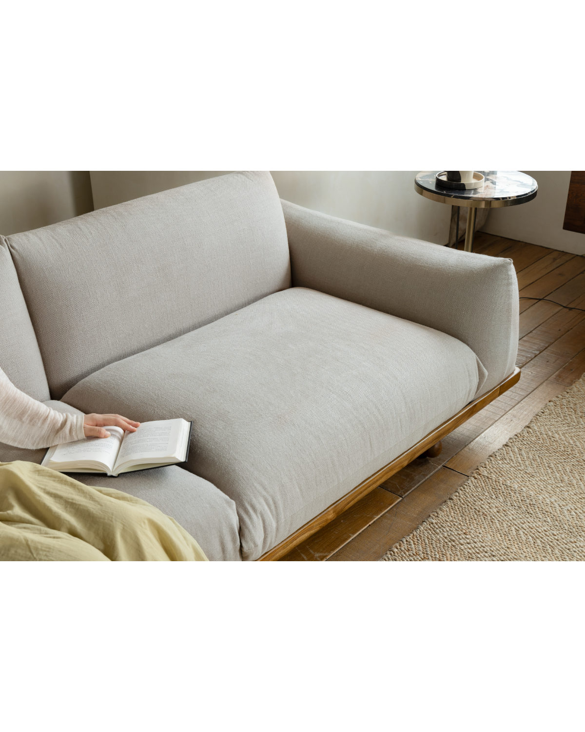 Adrian Sofa