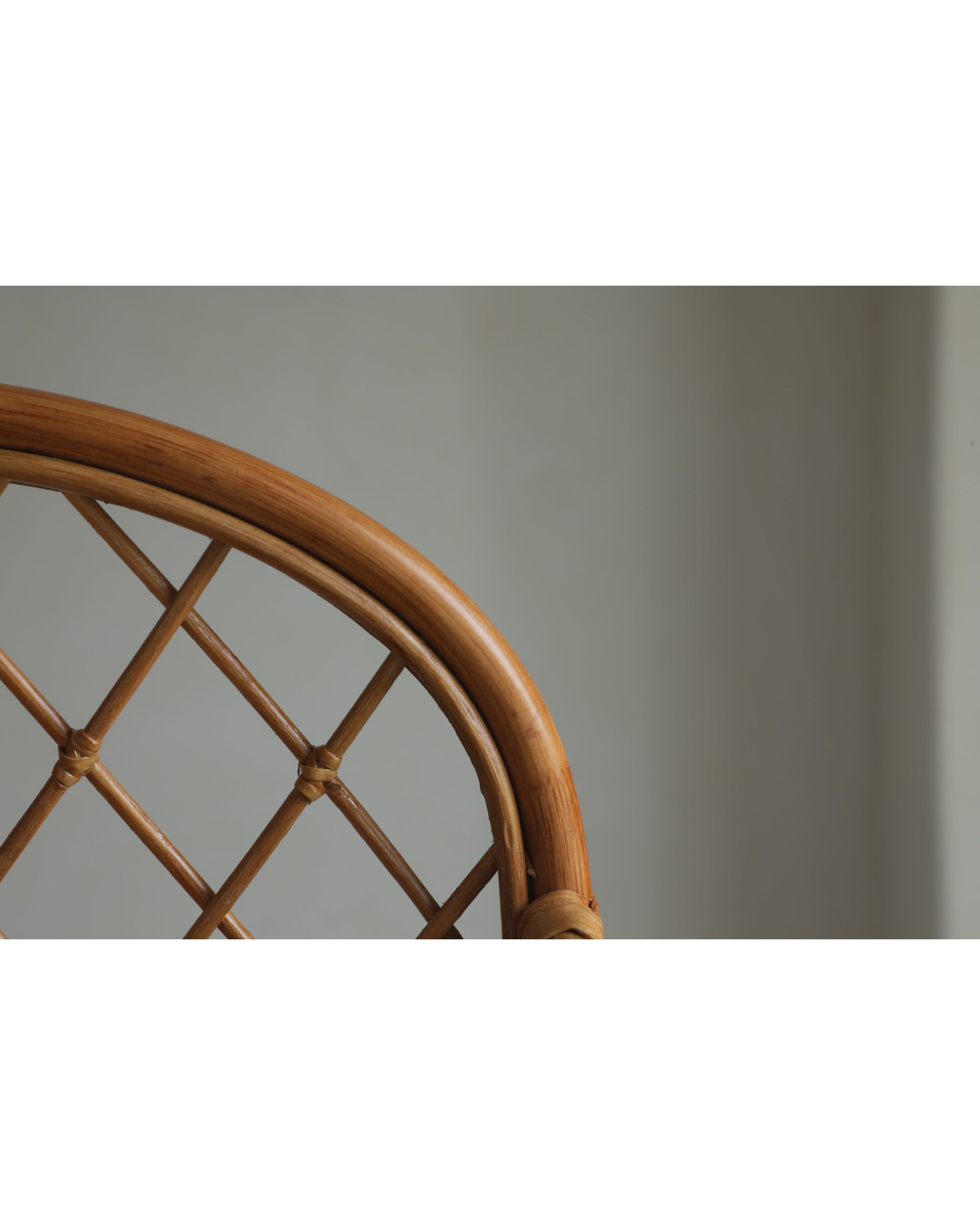 Solana Stand rattan weaving detail: arched top, natural texture