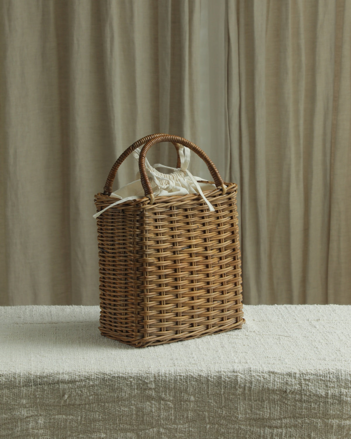 Stella Basket