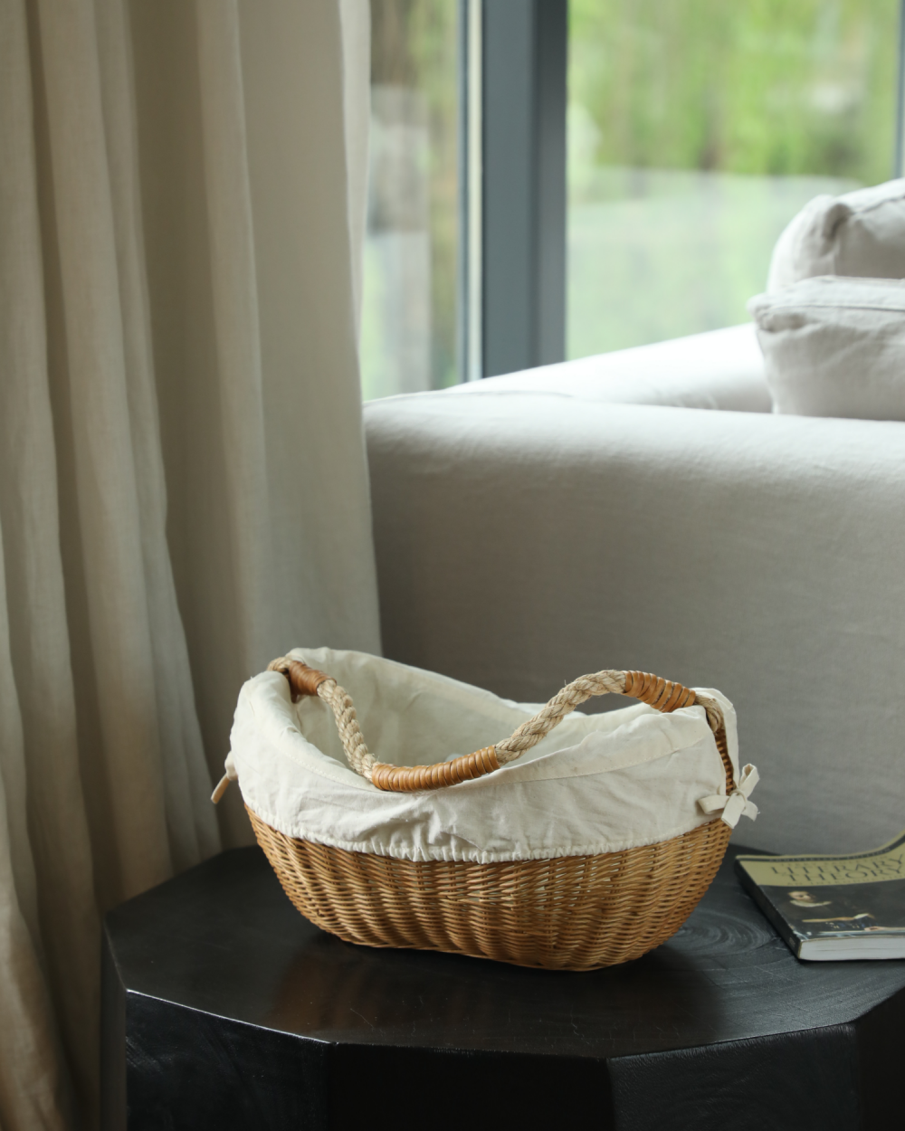Aurelia Basket