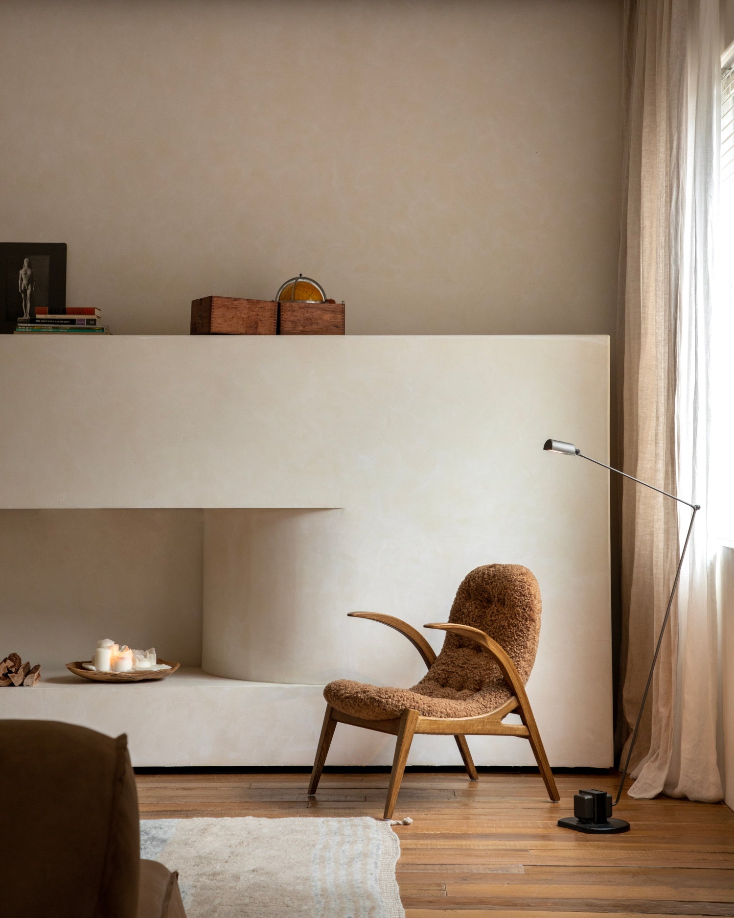 Arc Shearling Lounge Chair