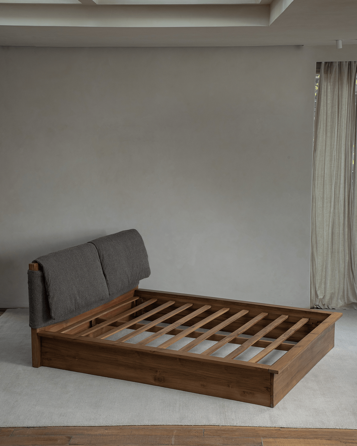 Luca Bed - ZM Home