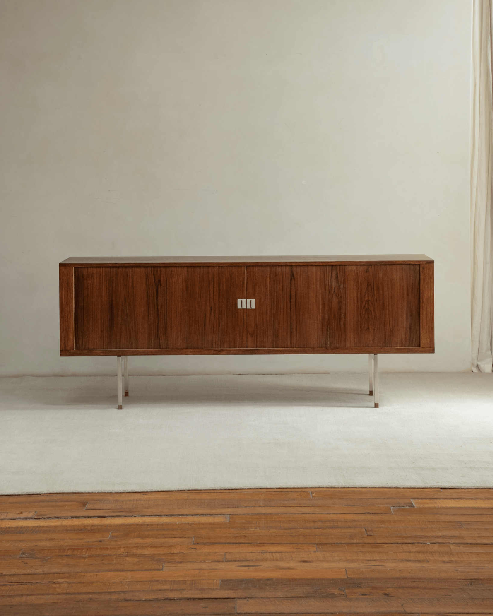 Martin Credenza - ZM Home