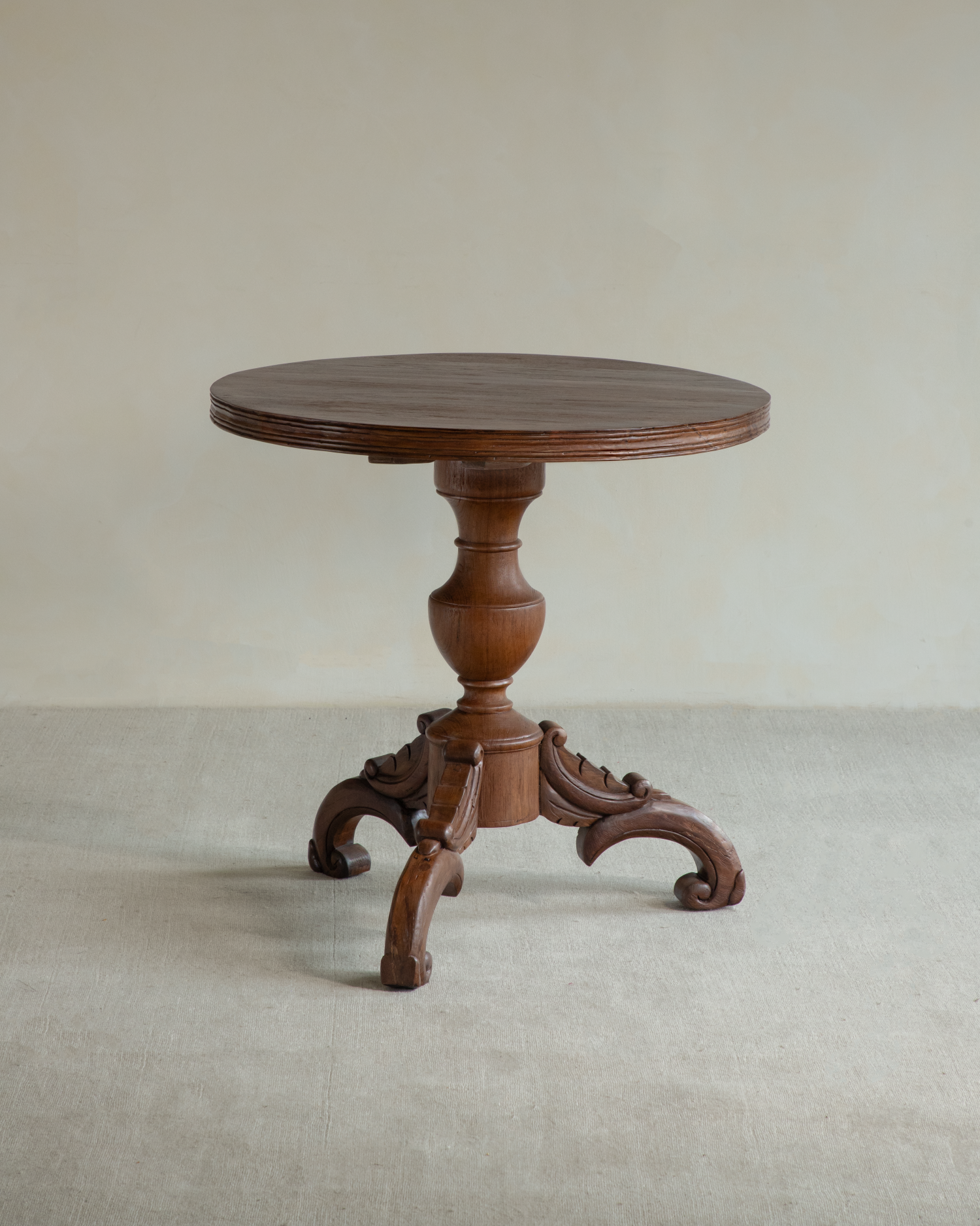 Roma Round Table