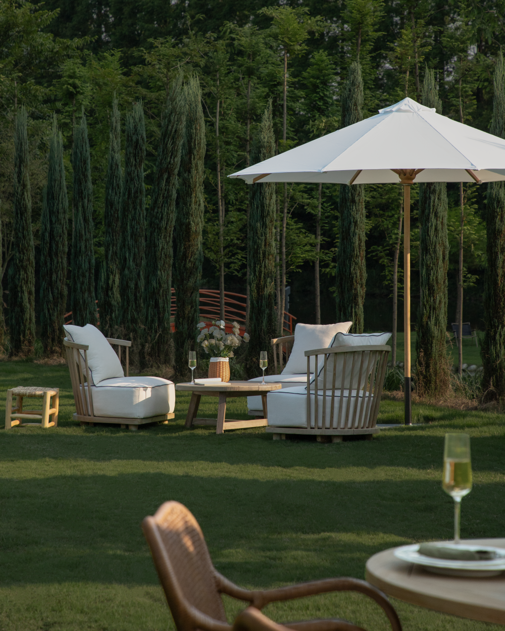 Riven Outdoor Lounge Chair