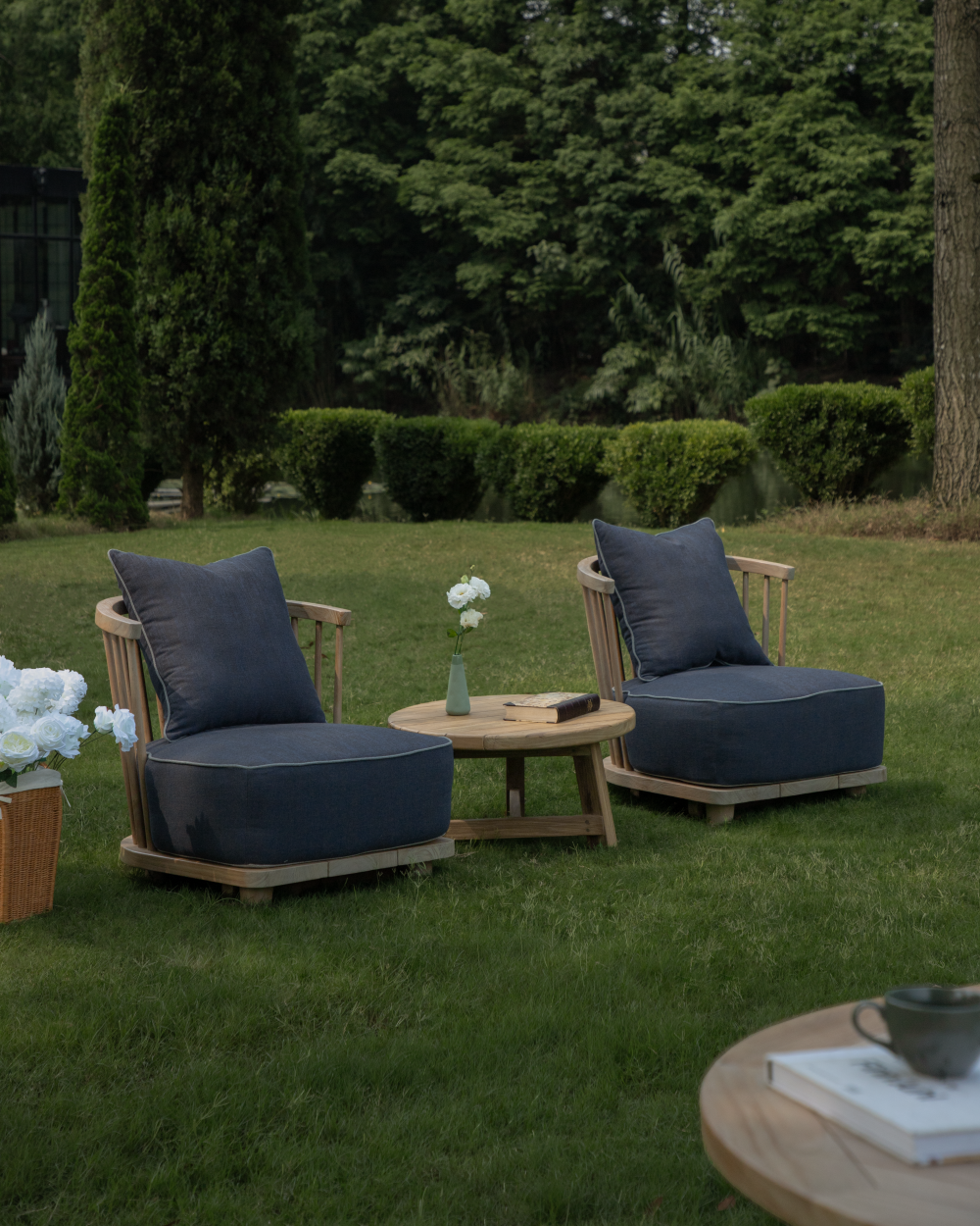 Riven Outdoor Lounge Chair