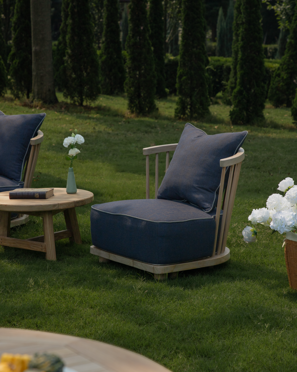Riven Outdoor Lounge Chair