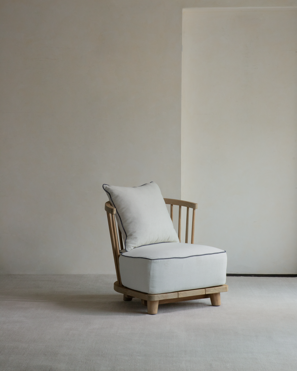 Riven Outdoor Lounge Chair