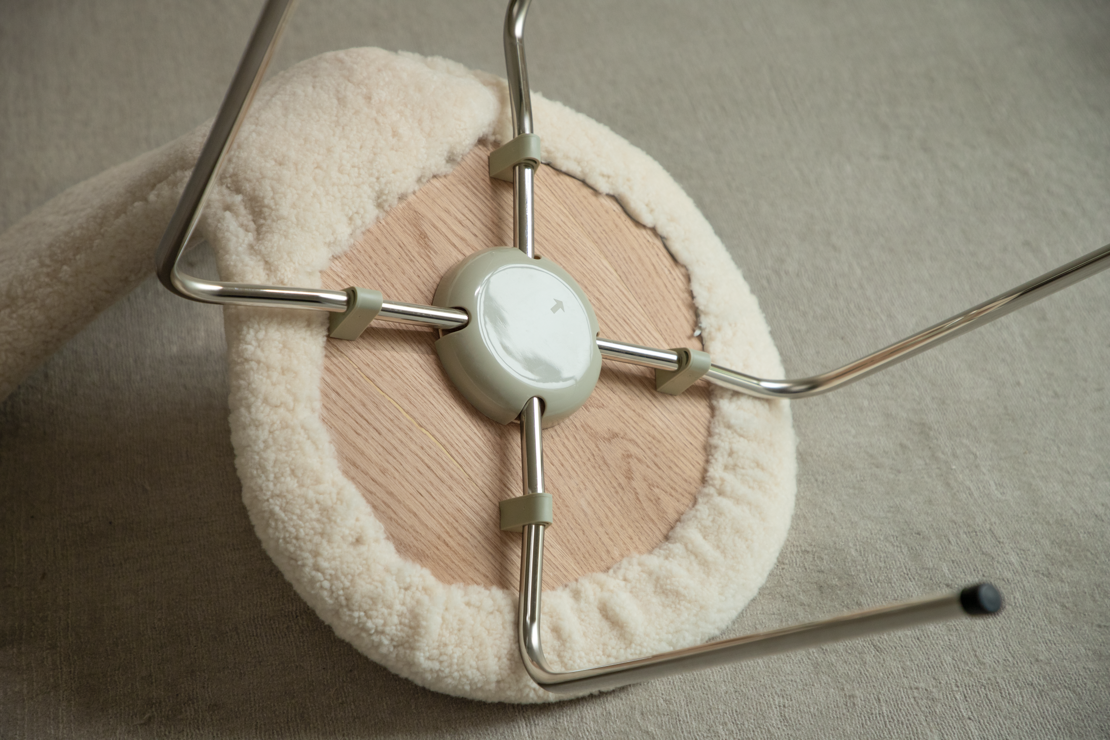 Pietra Shearling Chair - ZM Home