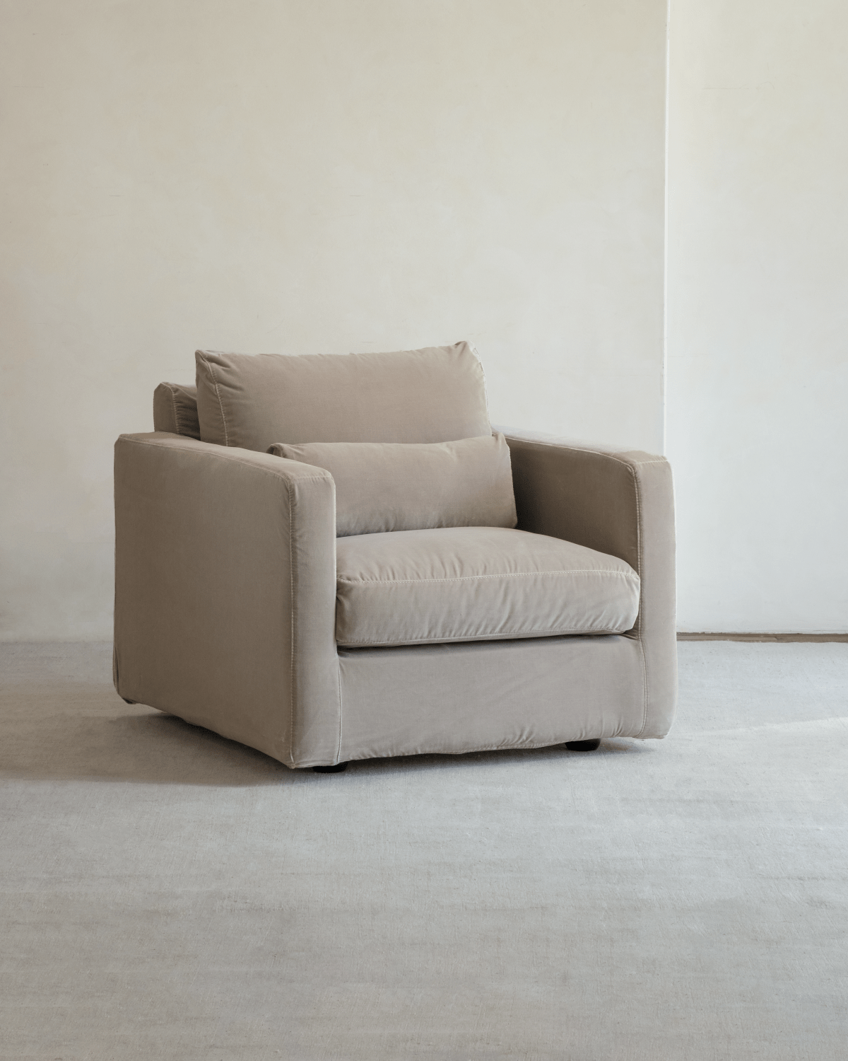 Sofia Velvet Armchair - ZM Home