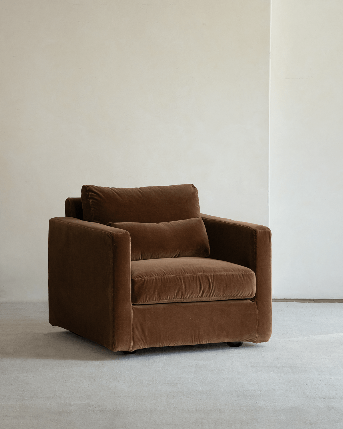 Sofia Velvet Armchair - ZM Home