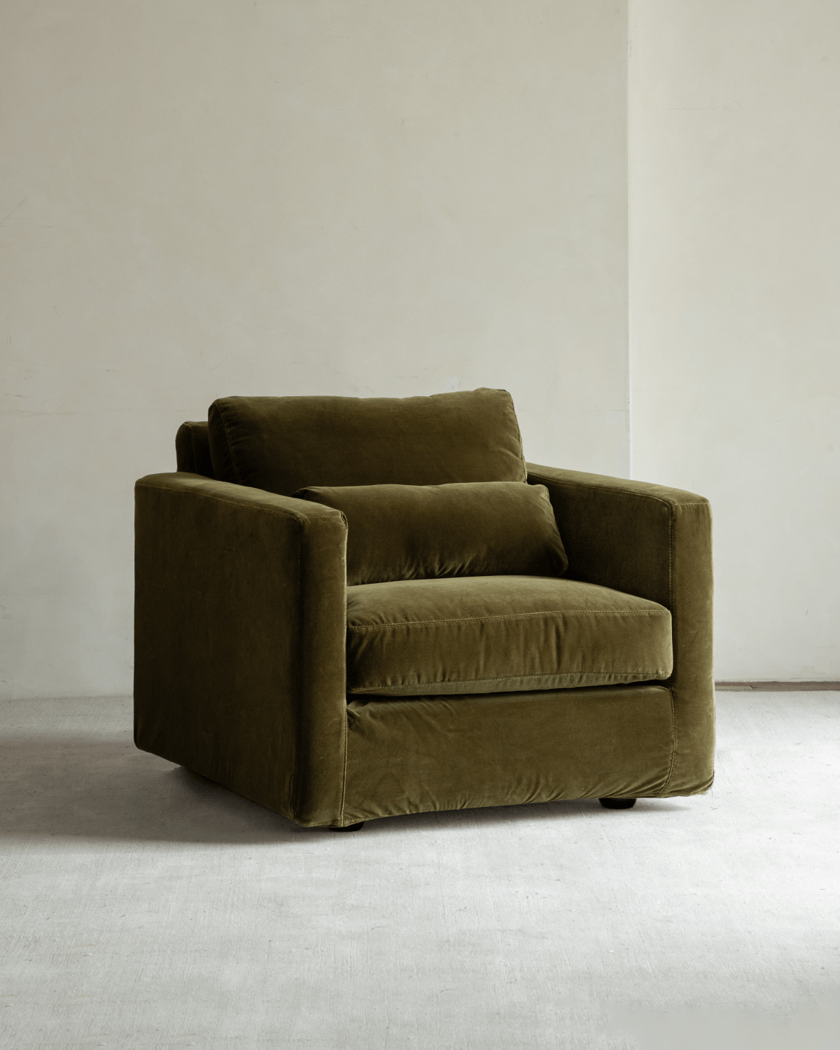 Sofia Velvet Armchair - ZM Home