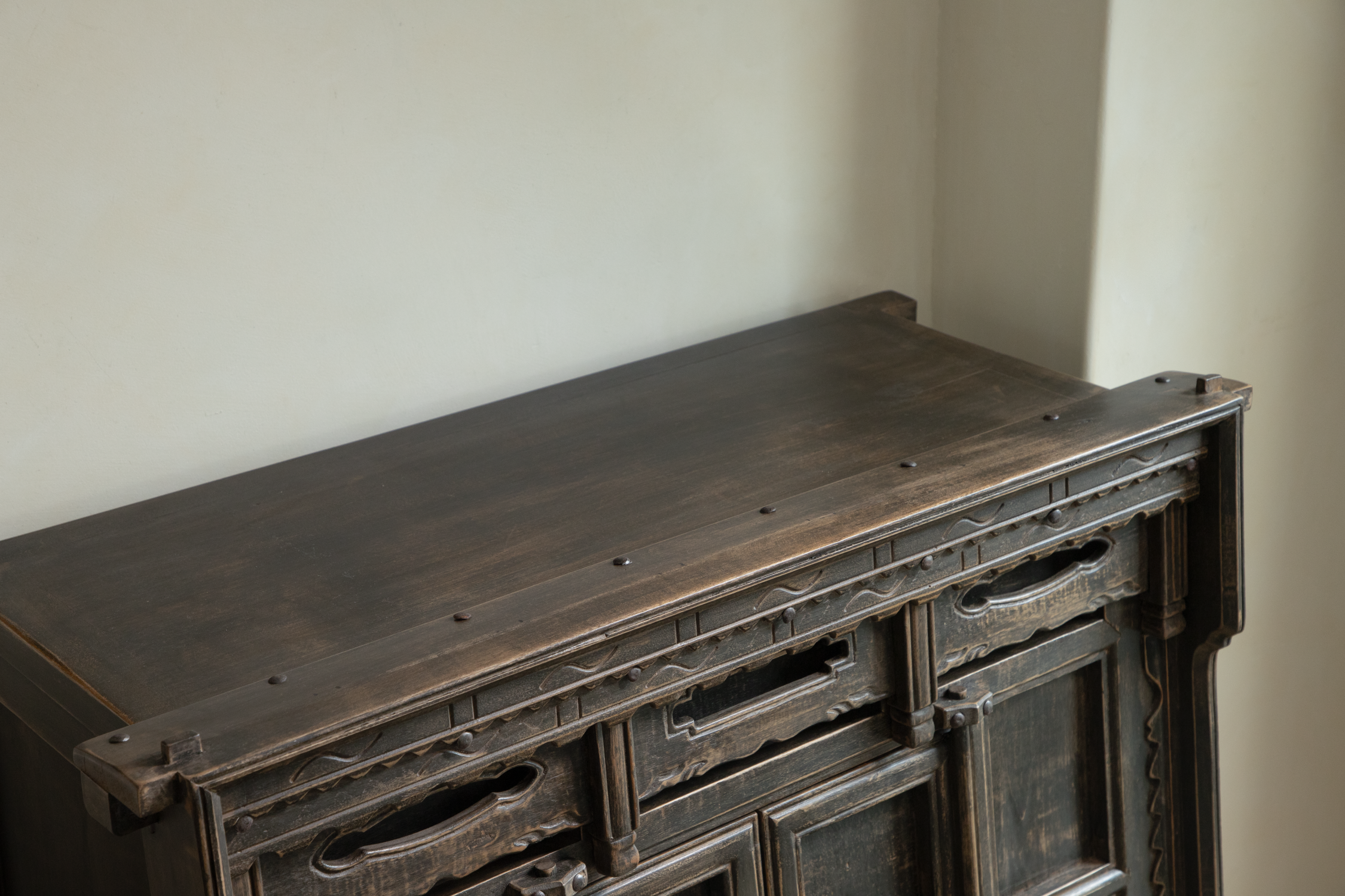 Chinese Vintage Cabinet