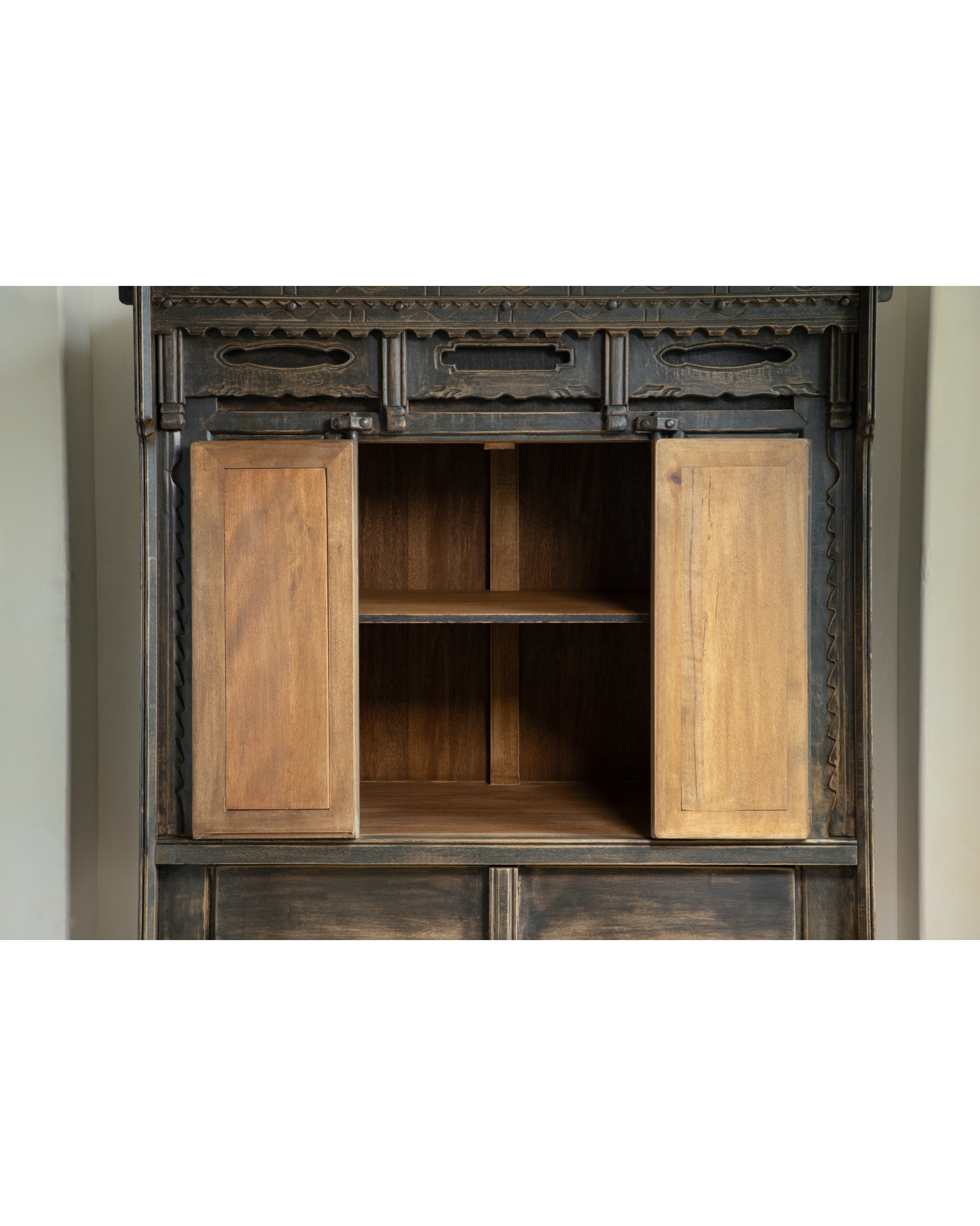 Chinese Vintage Cabinet