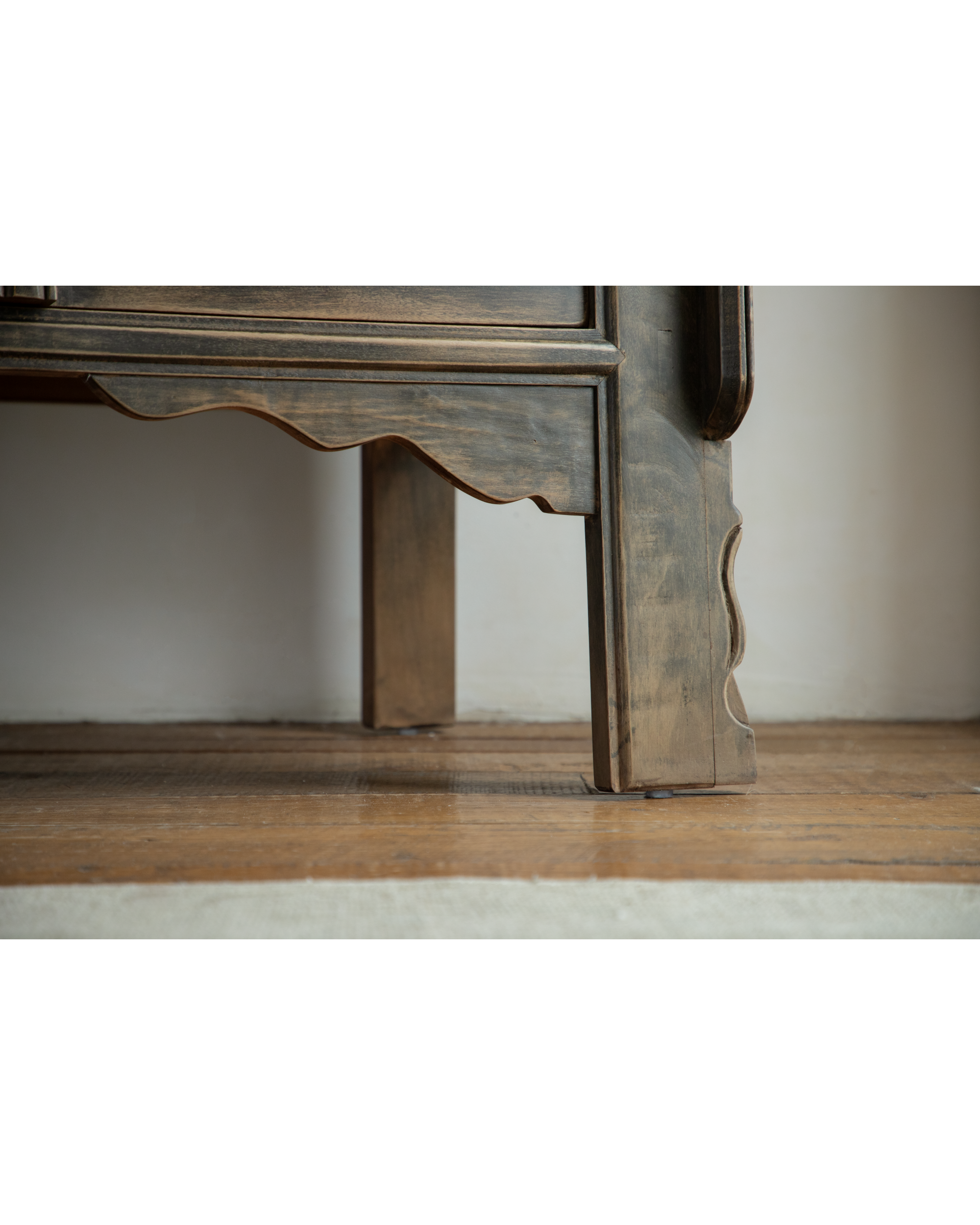 Chinese Vintage Cabinet