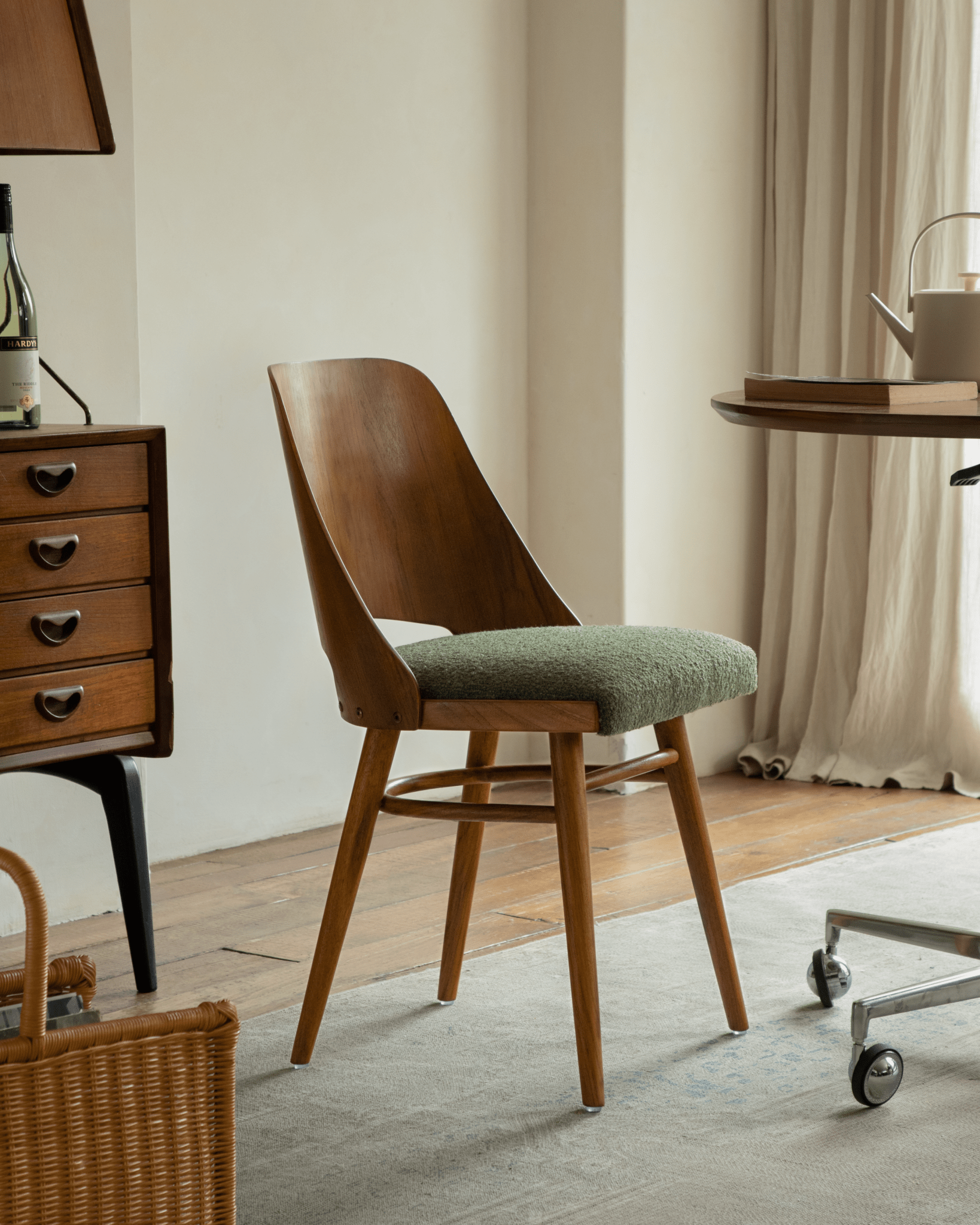 Shell Chair - ZM Home