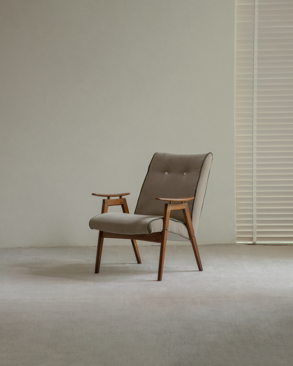 Jaroslav Šmídek Lounge chair