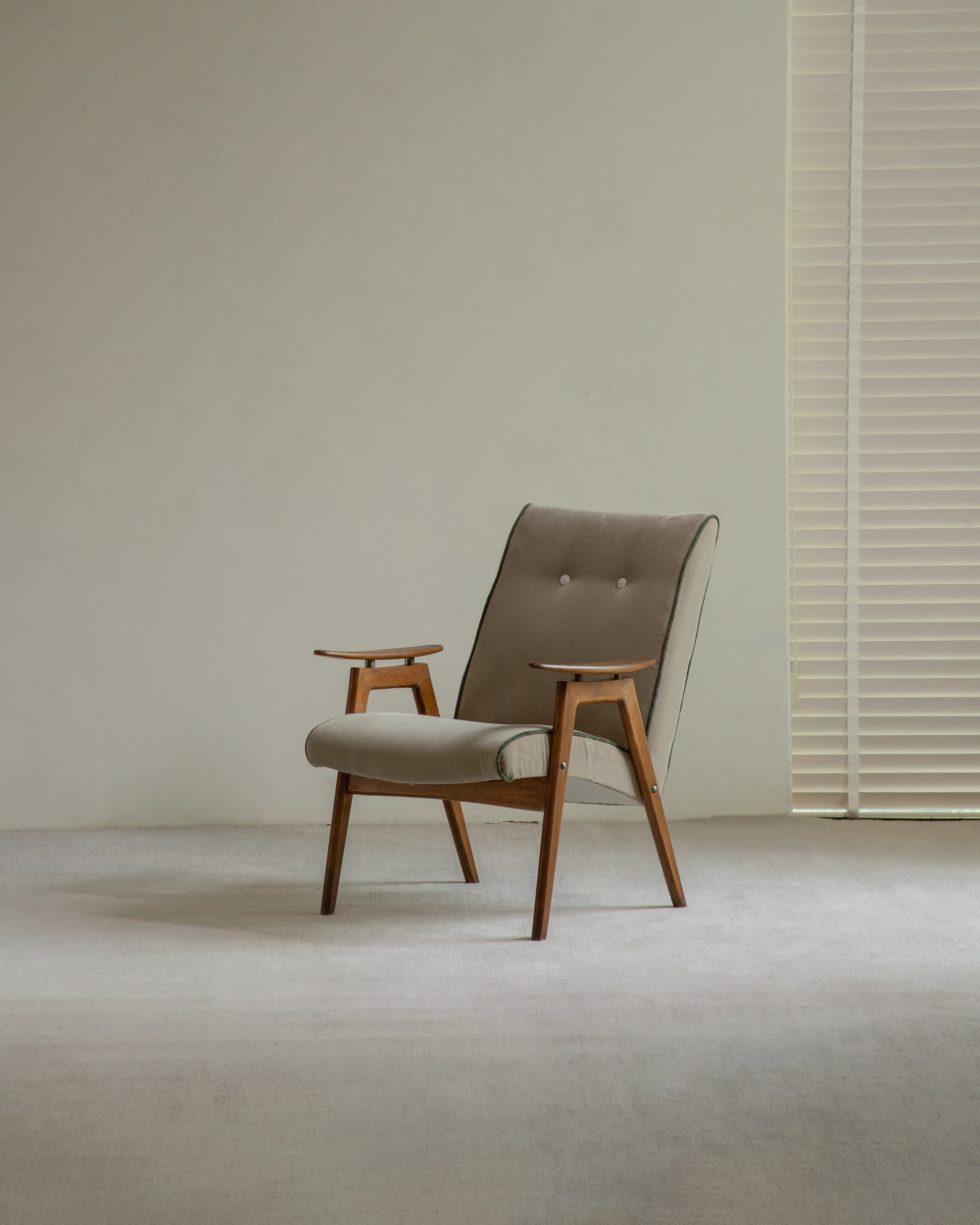 Jaroslav Šmídek Lounge chair