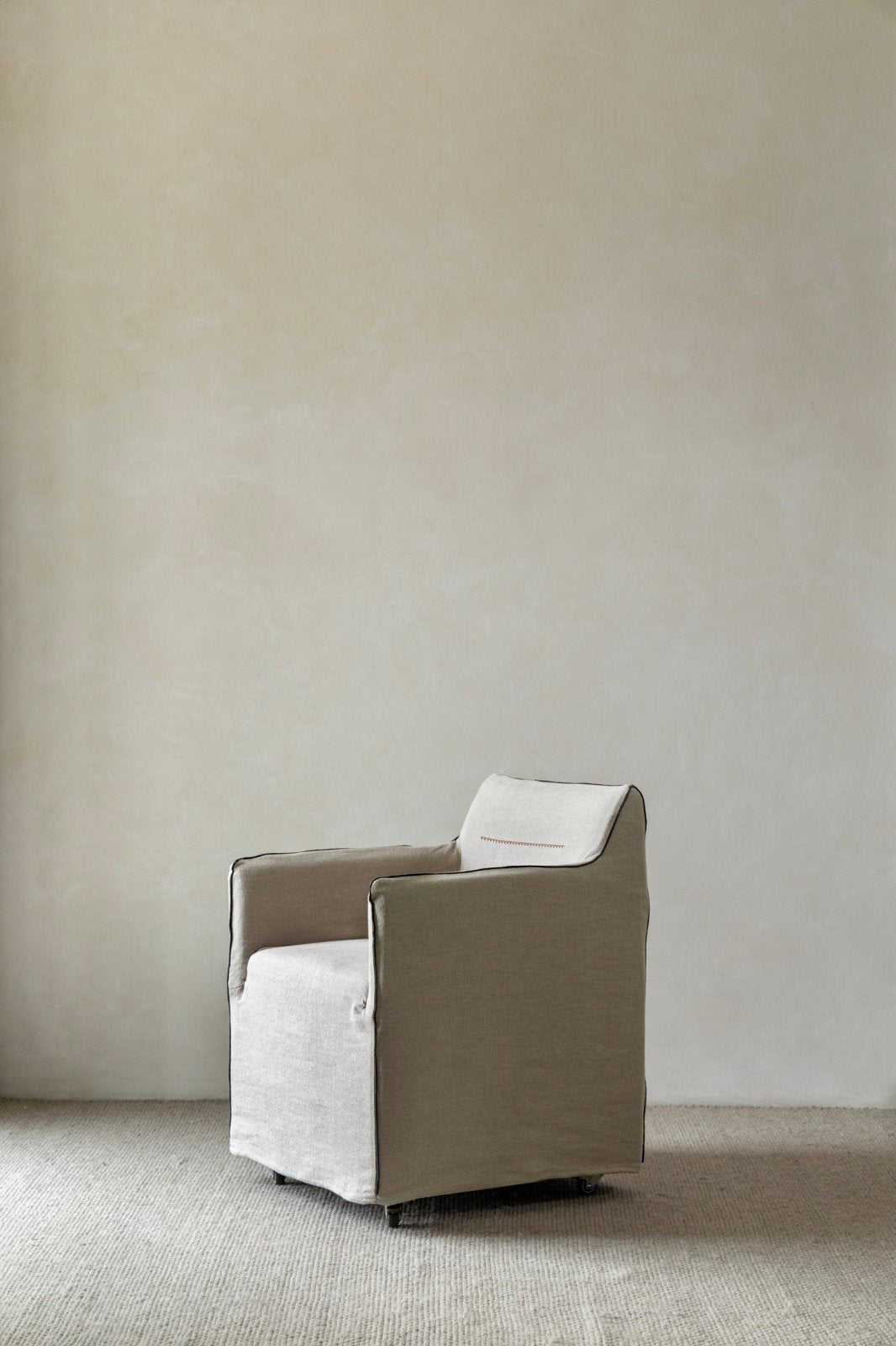 Ducy Linen Slipcover Chair - ZM Home